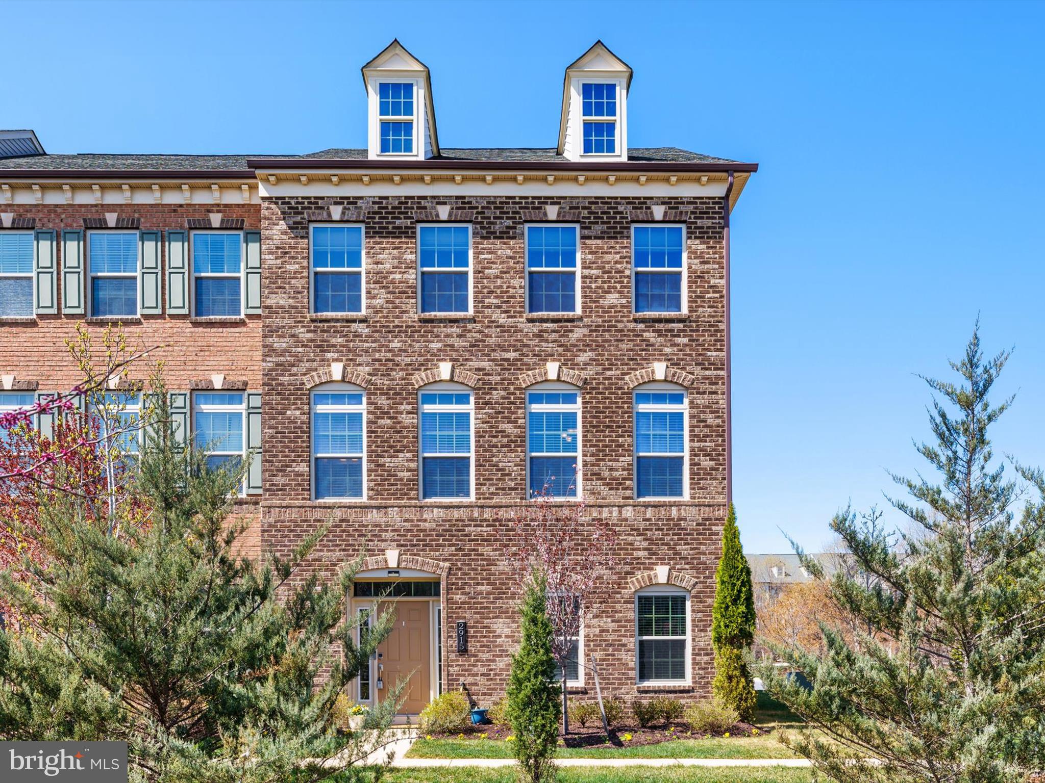 PARKSIDE - Residential