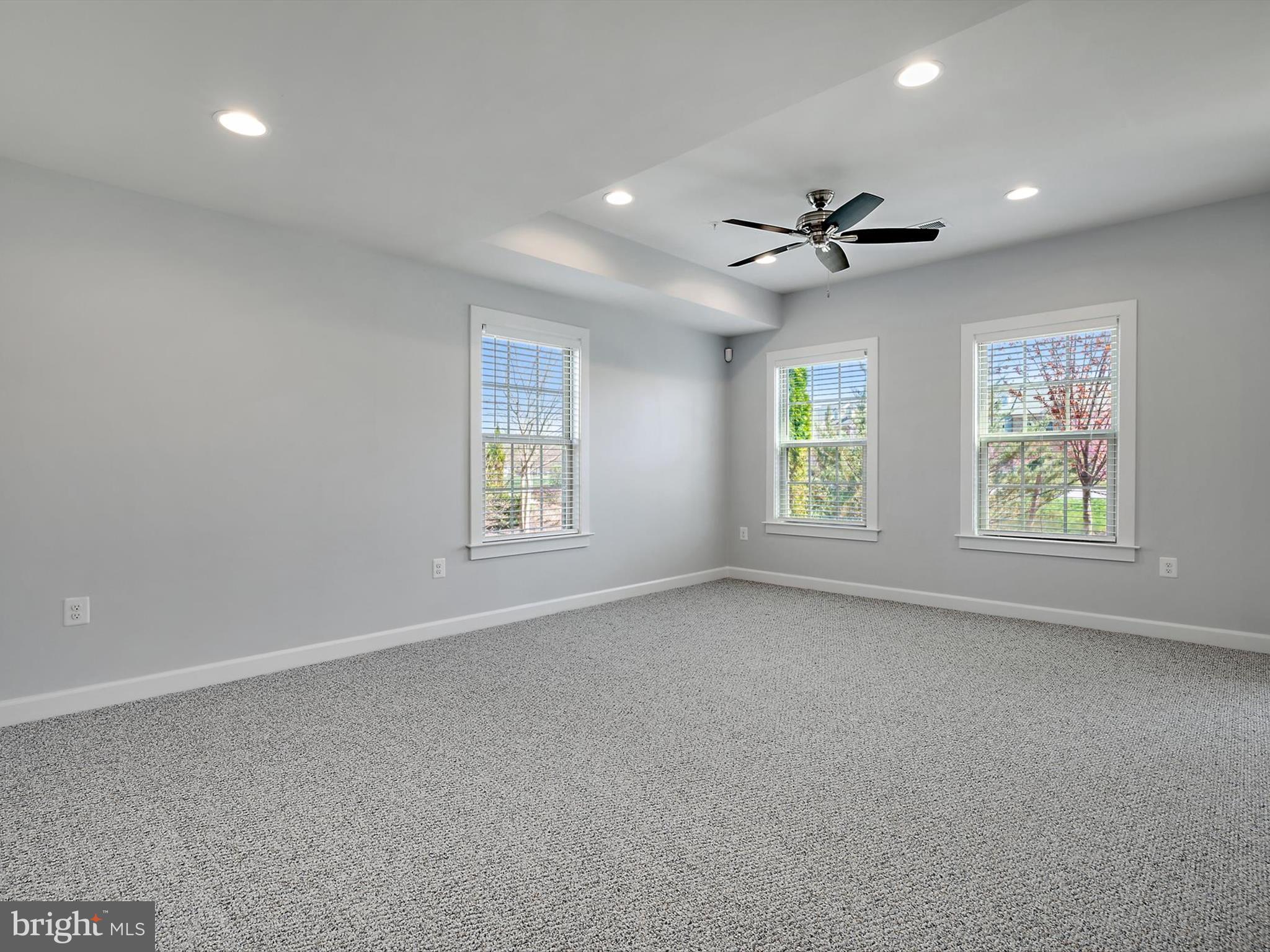 PARKSIDE - Residential