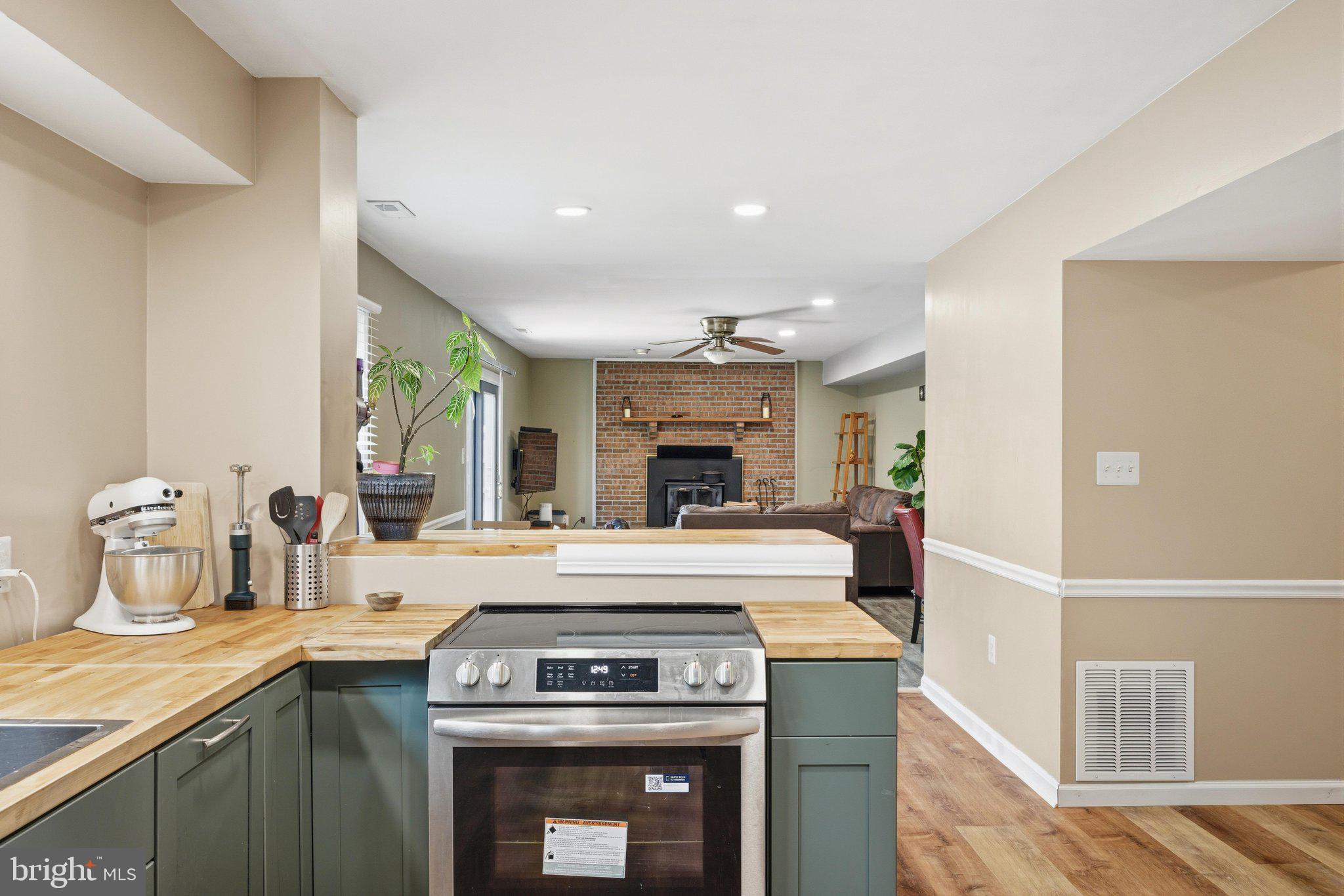 PINE WHIFF BEACH - Residential