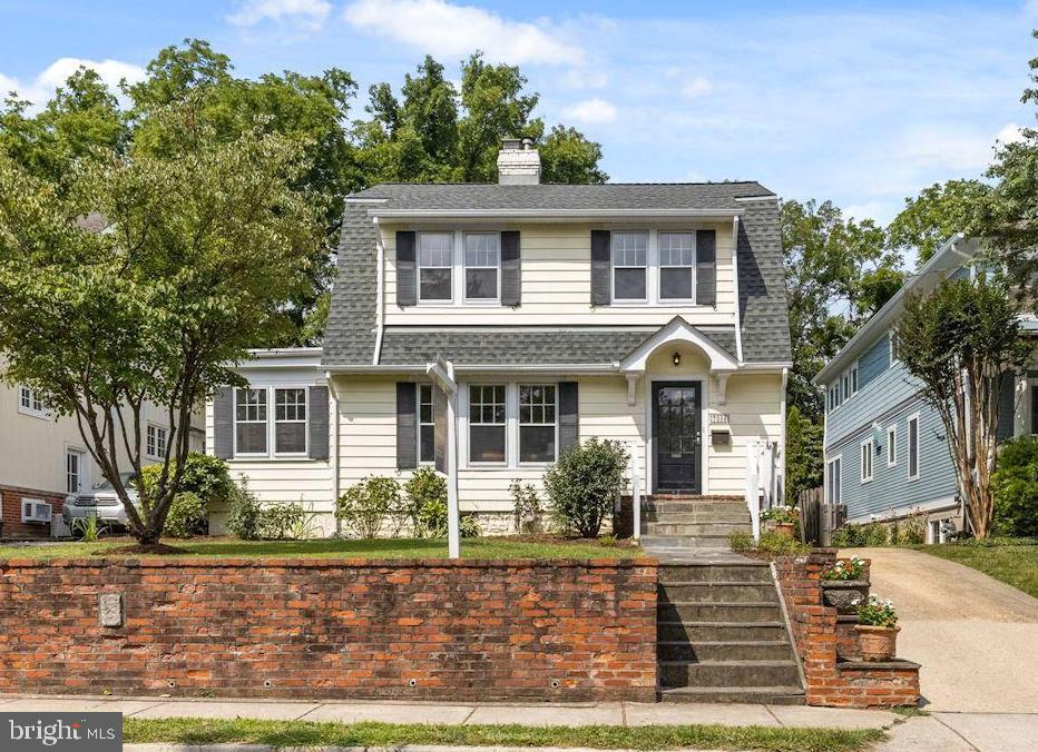 CHEVY CHASE - Residential
