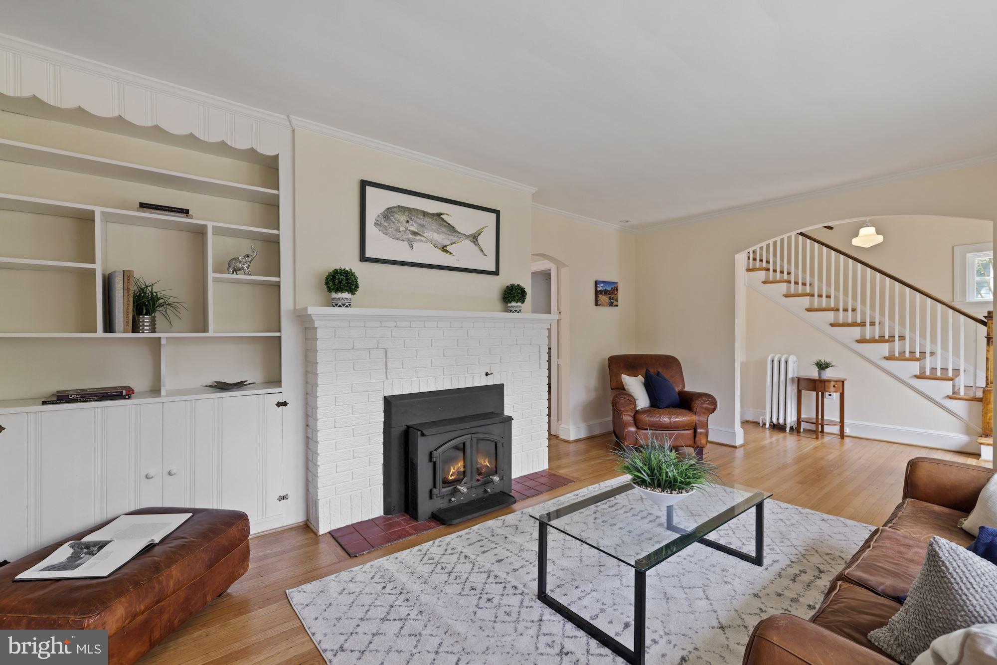 CHEVY CHASE - Residential