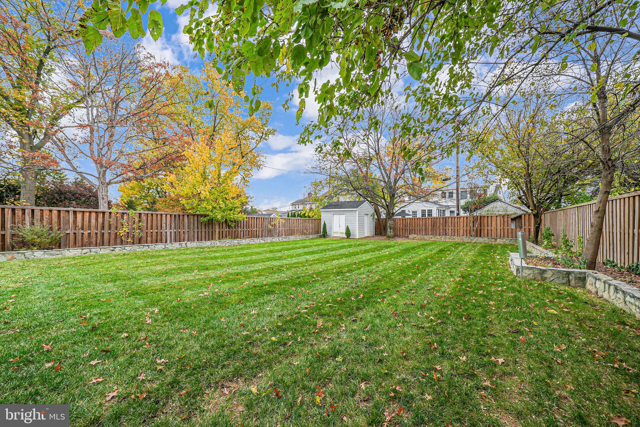 HIGHVIEW PARK - Residential