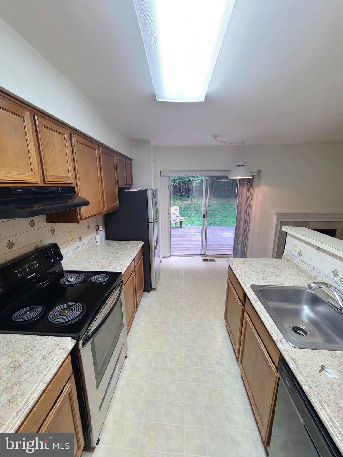 TIVOLI - Residential Lease