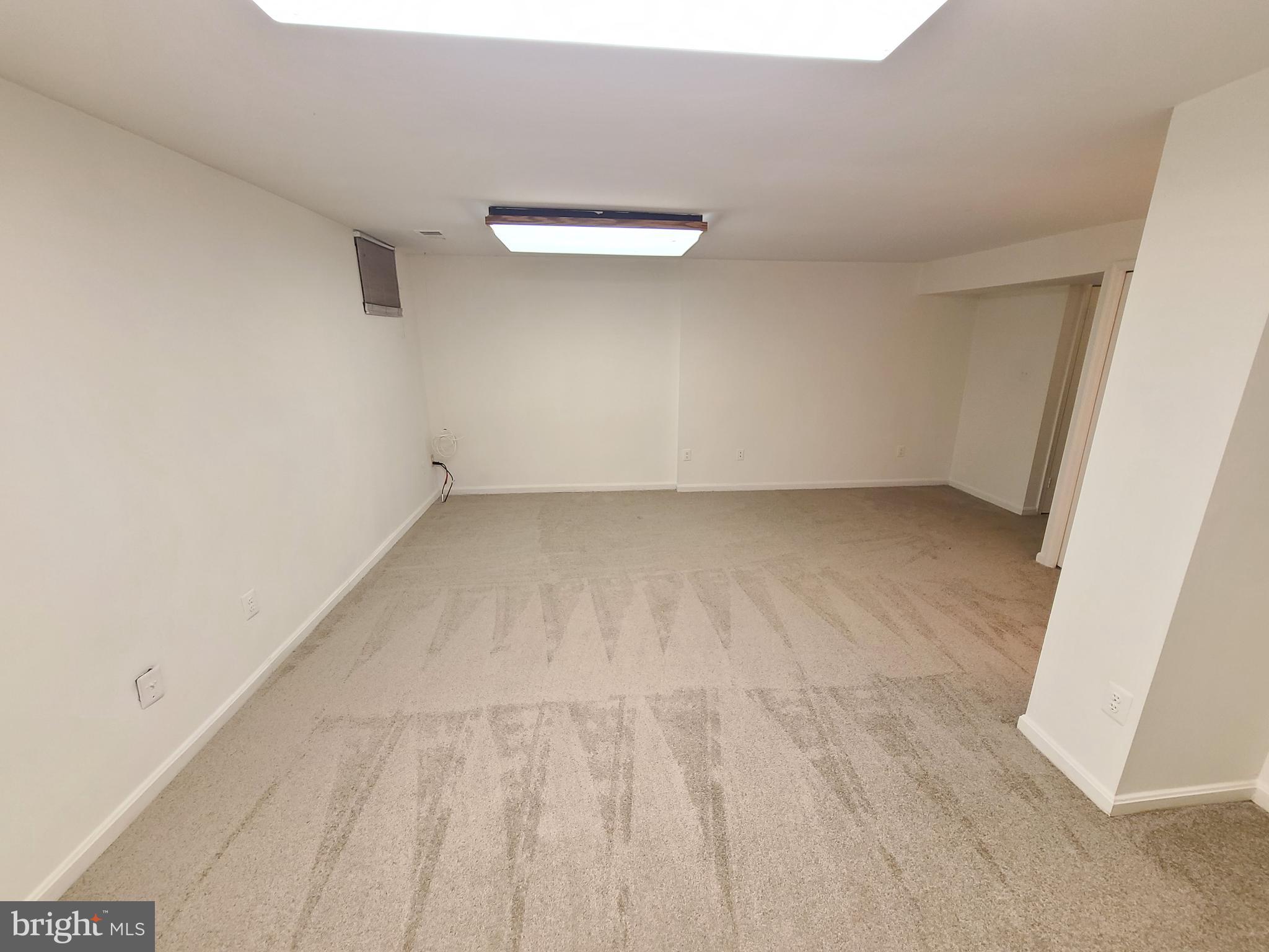 TIVOLI - Residential Lease