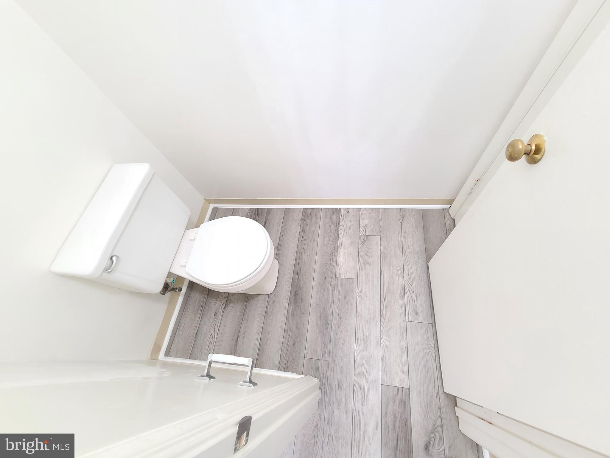 TIVOLI - Residential Lease