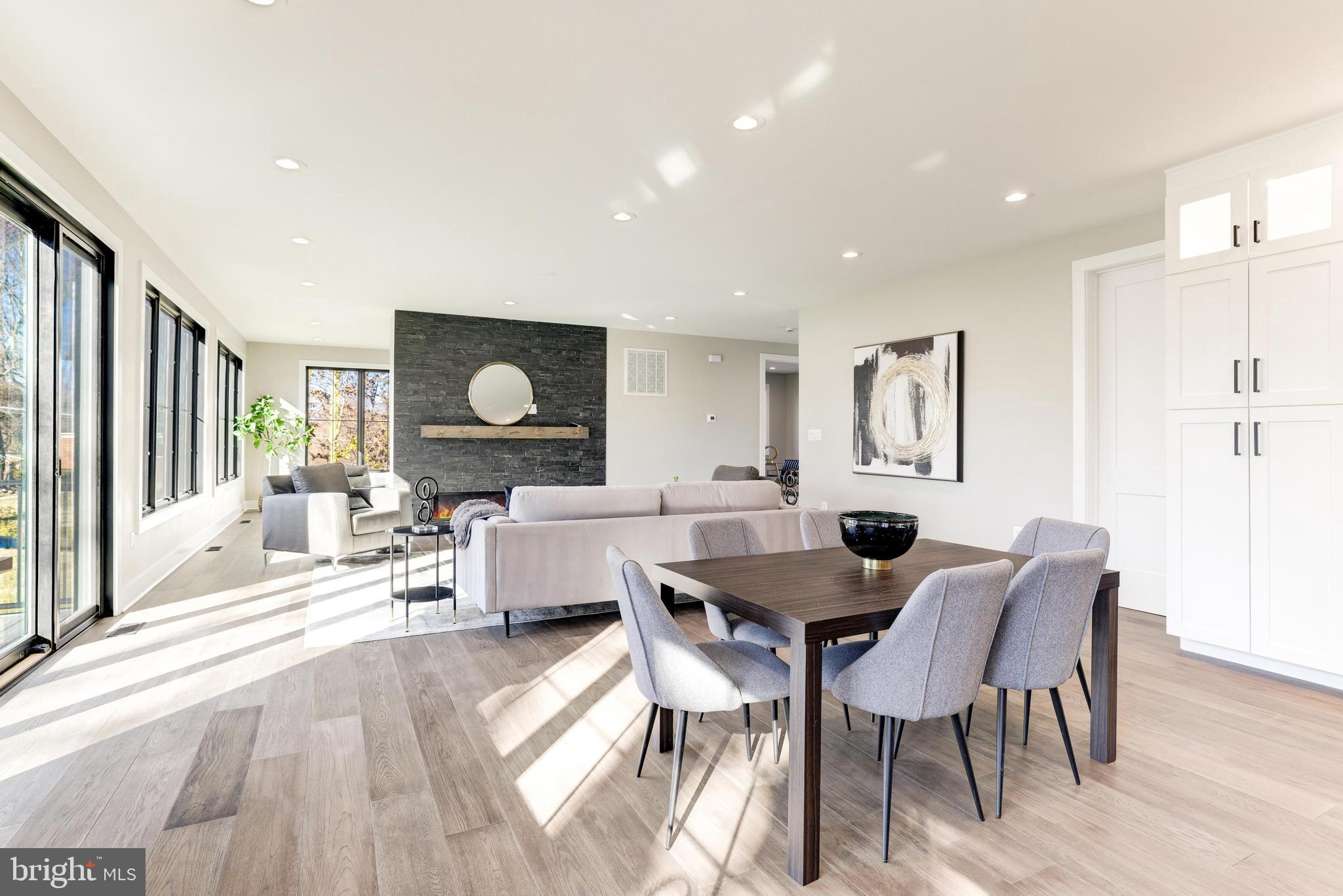 POPLAR HEIGHTS - Residential