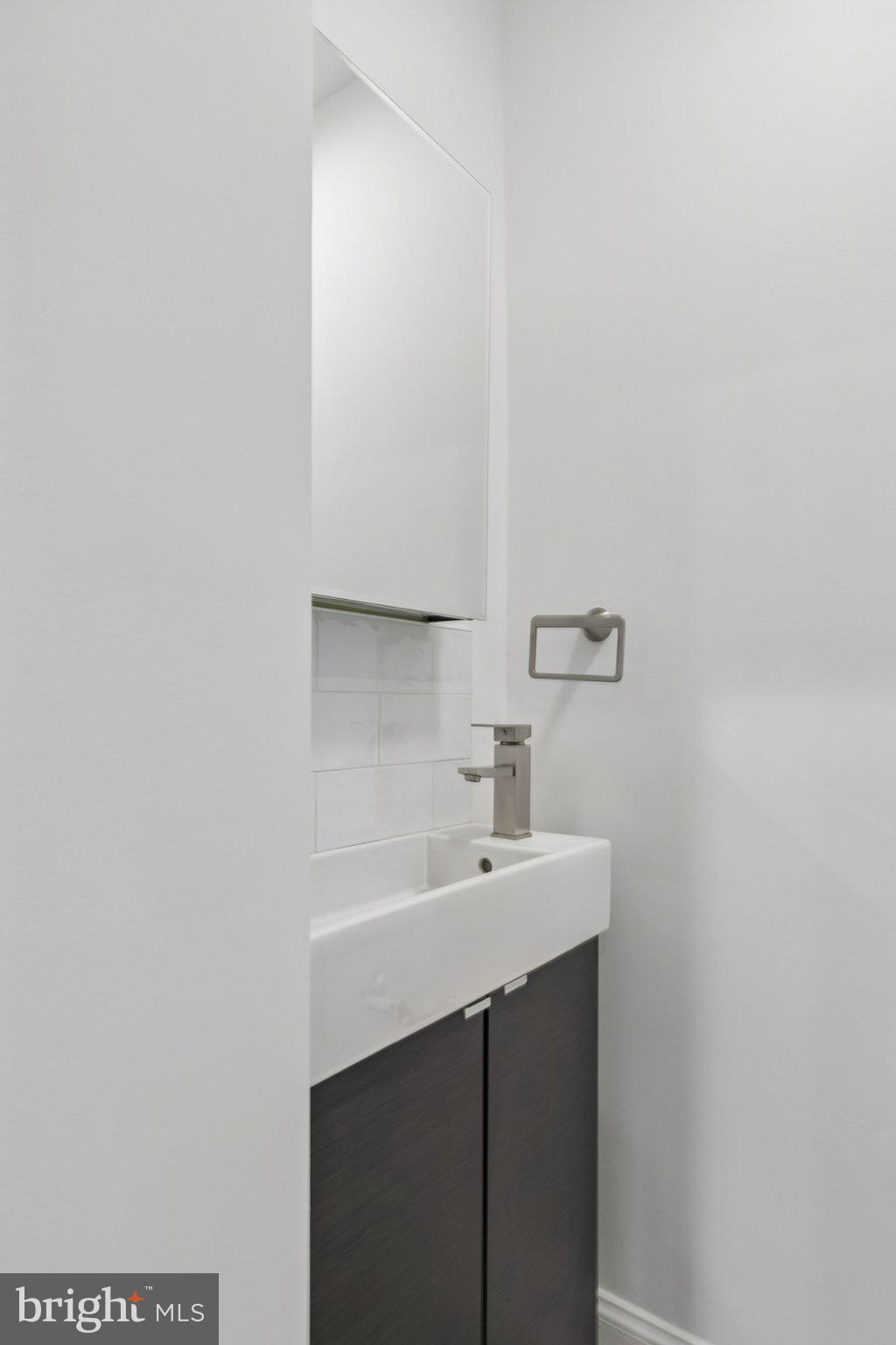 PASSYUNK SQUARE - Residential