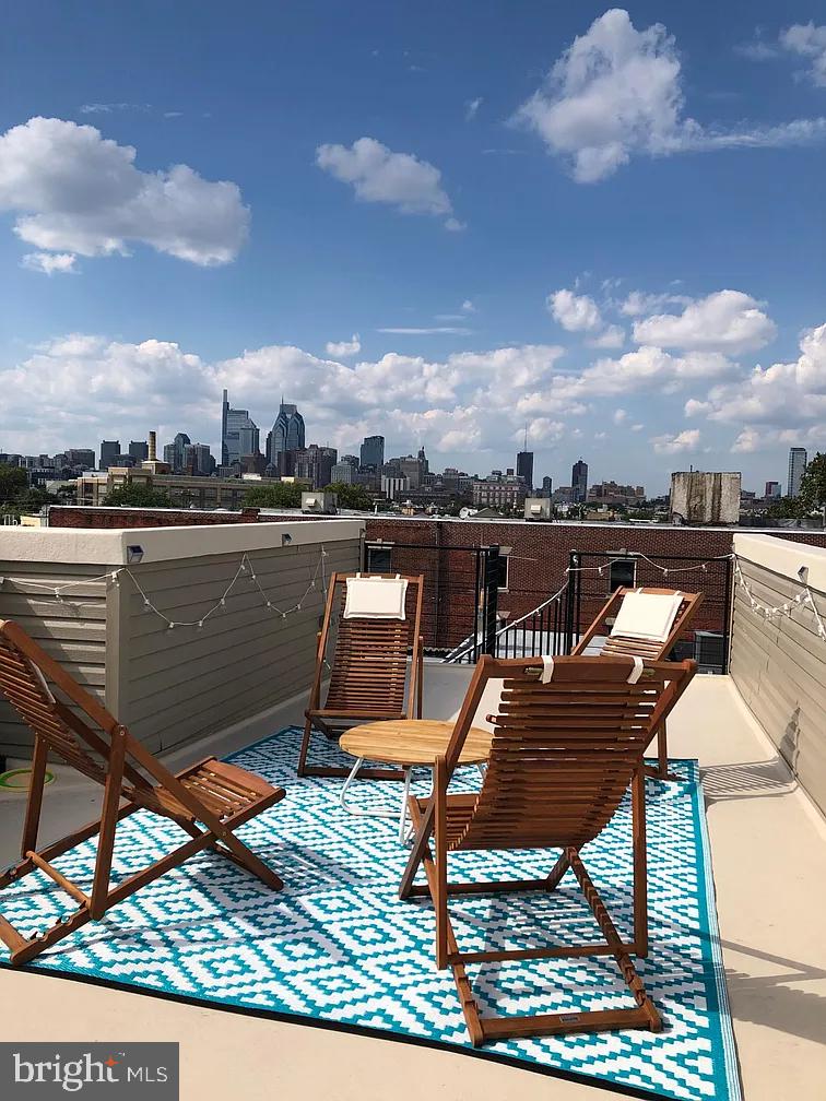 PASSYUNK SQUARE - Residential