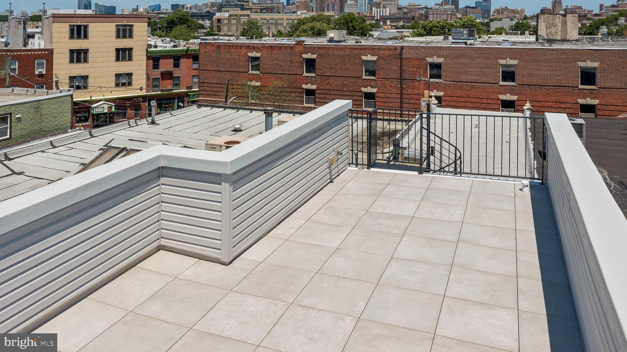 PASSYUNK SQUARE - Residential