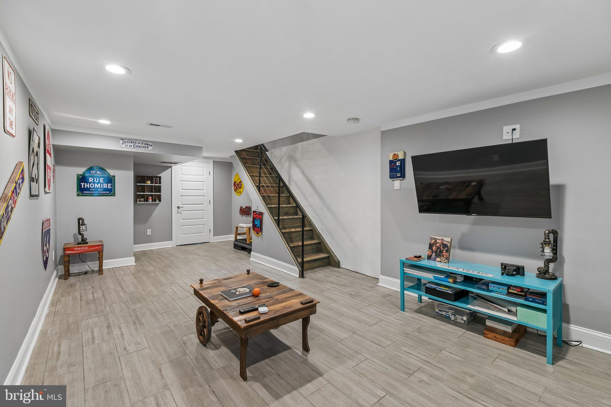 PASSYUNK SQUARE - Residential