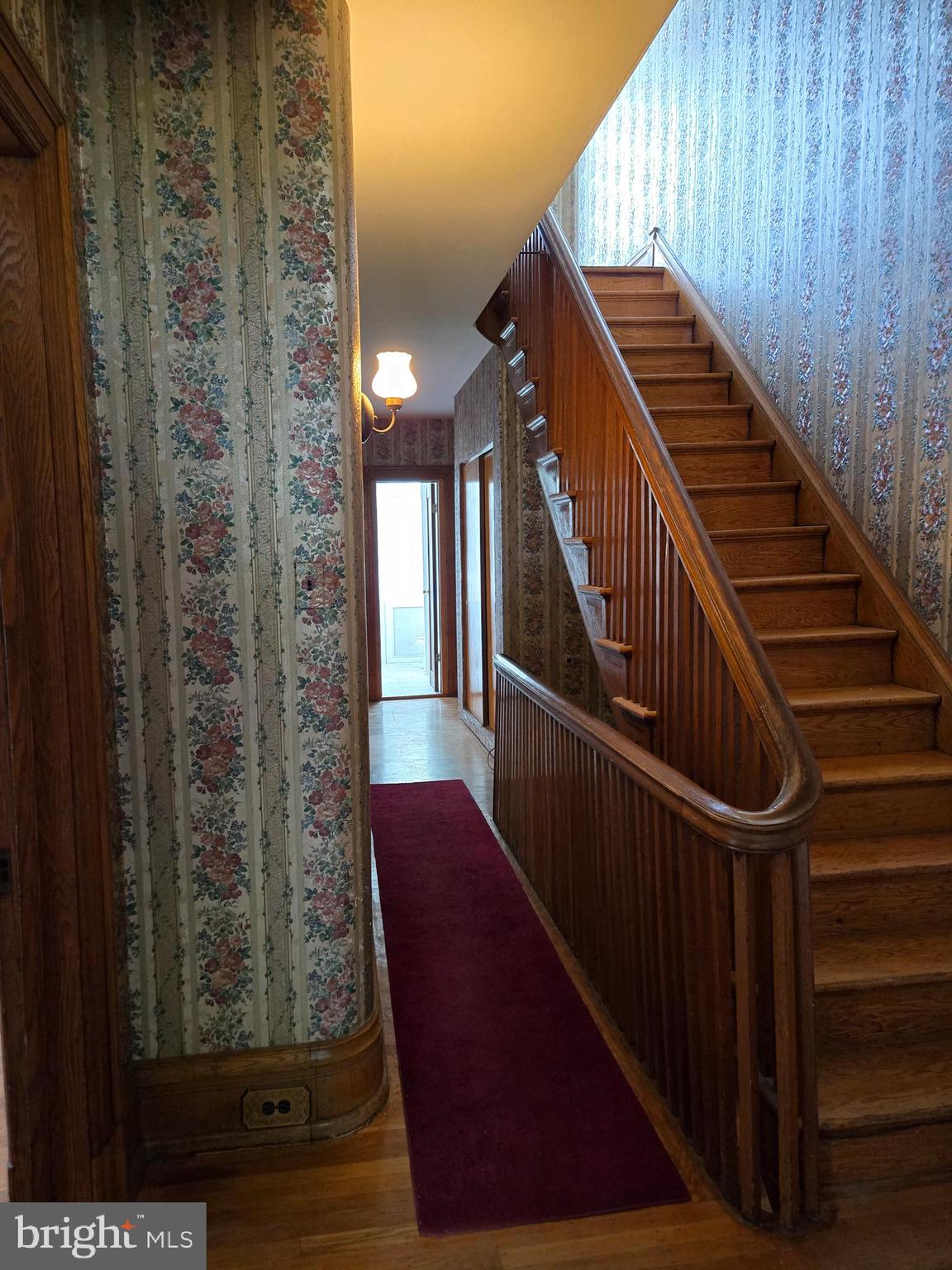 FOX CHASE - Residential