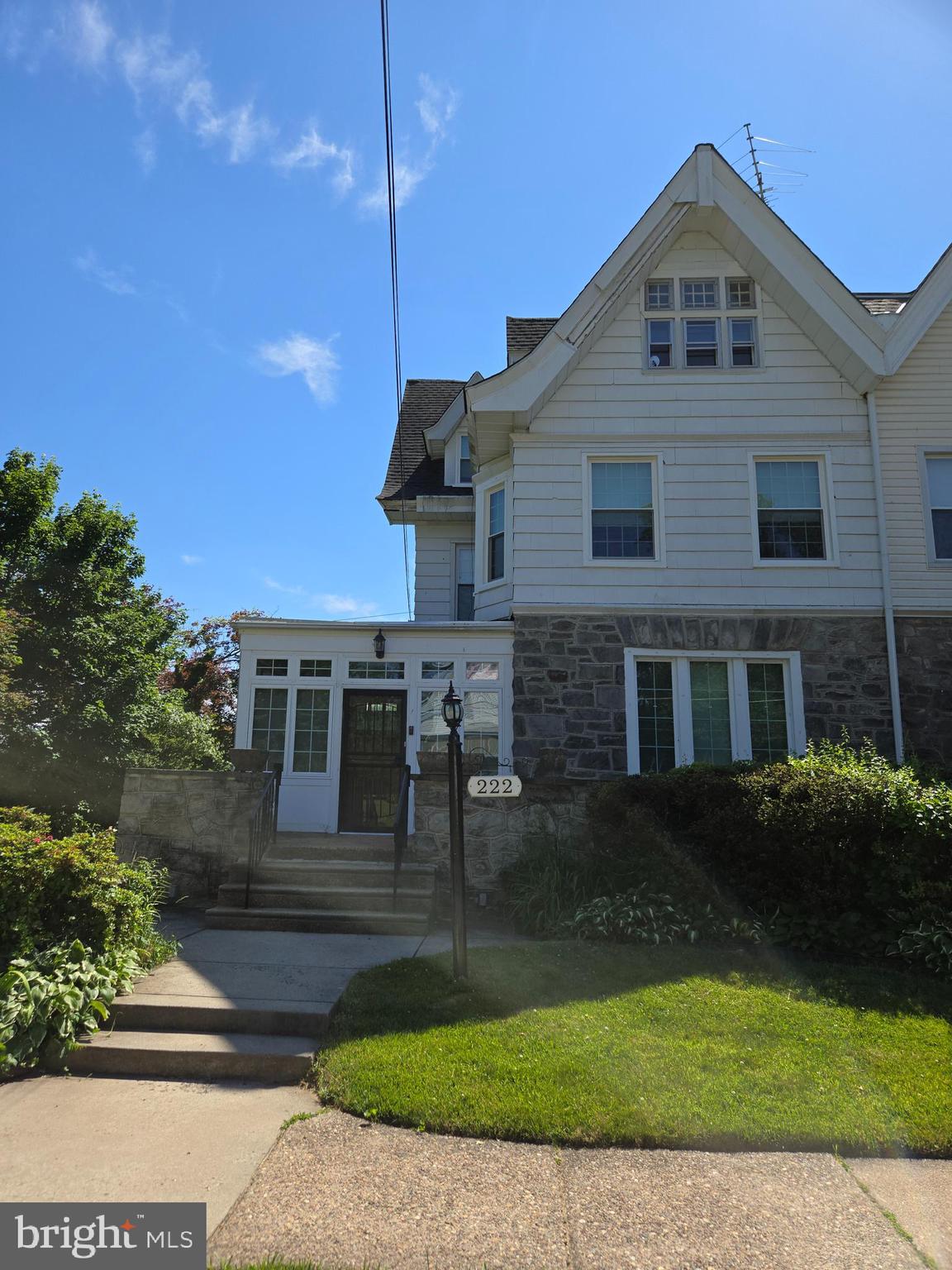 FOX CHASE - Residential