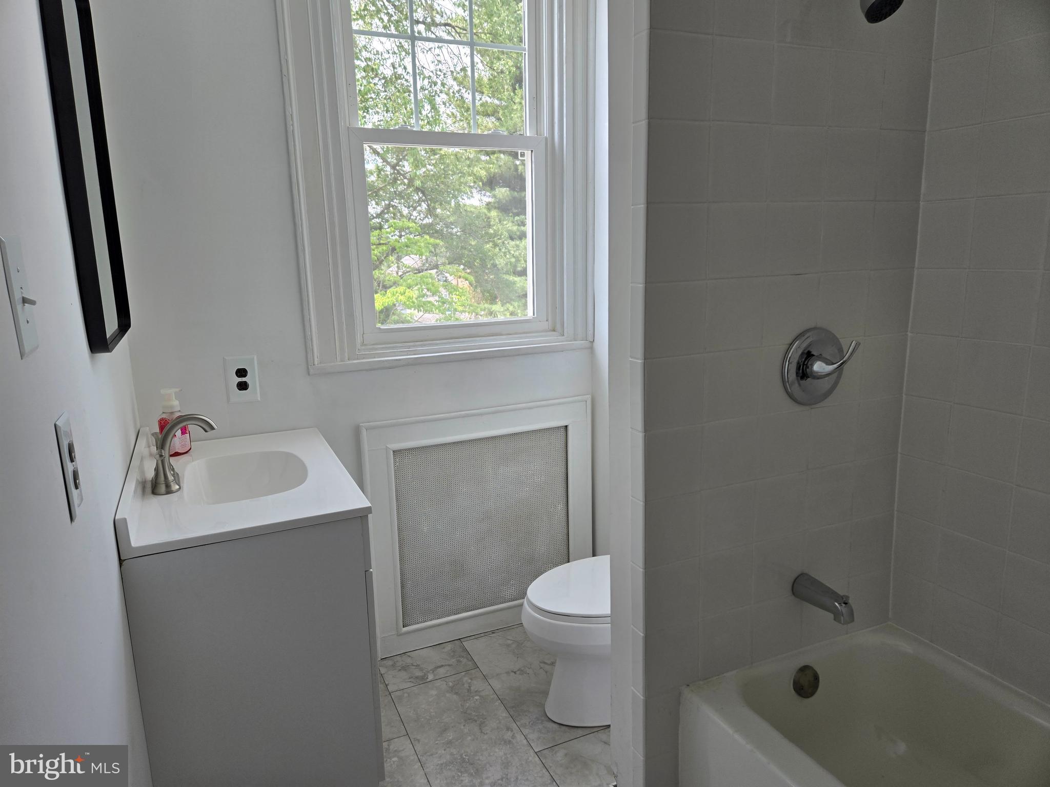 FOX CHASE - Residential