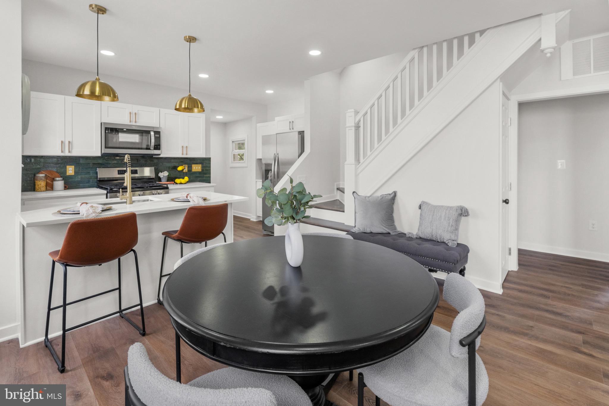 HOWARD PARK - Residential