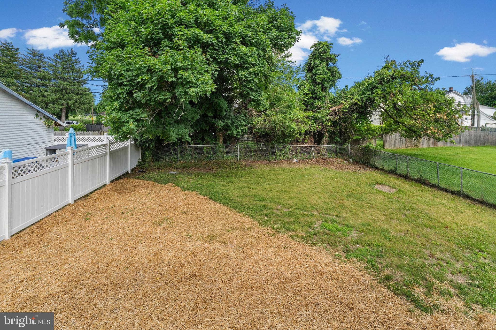 HOWARD PARK - Residential
