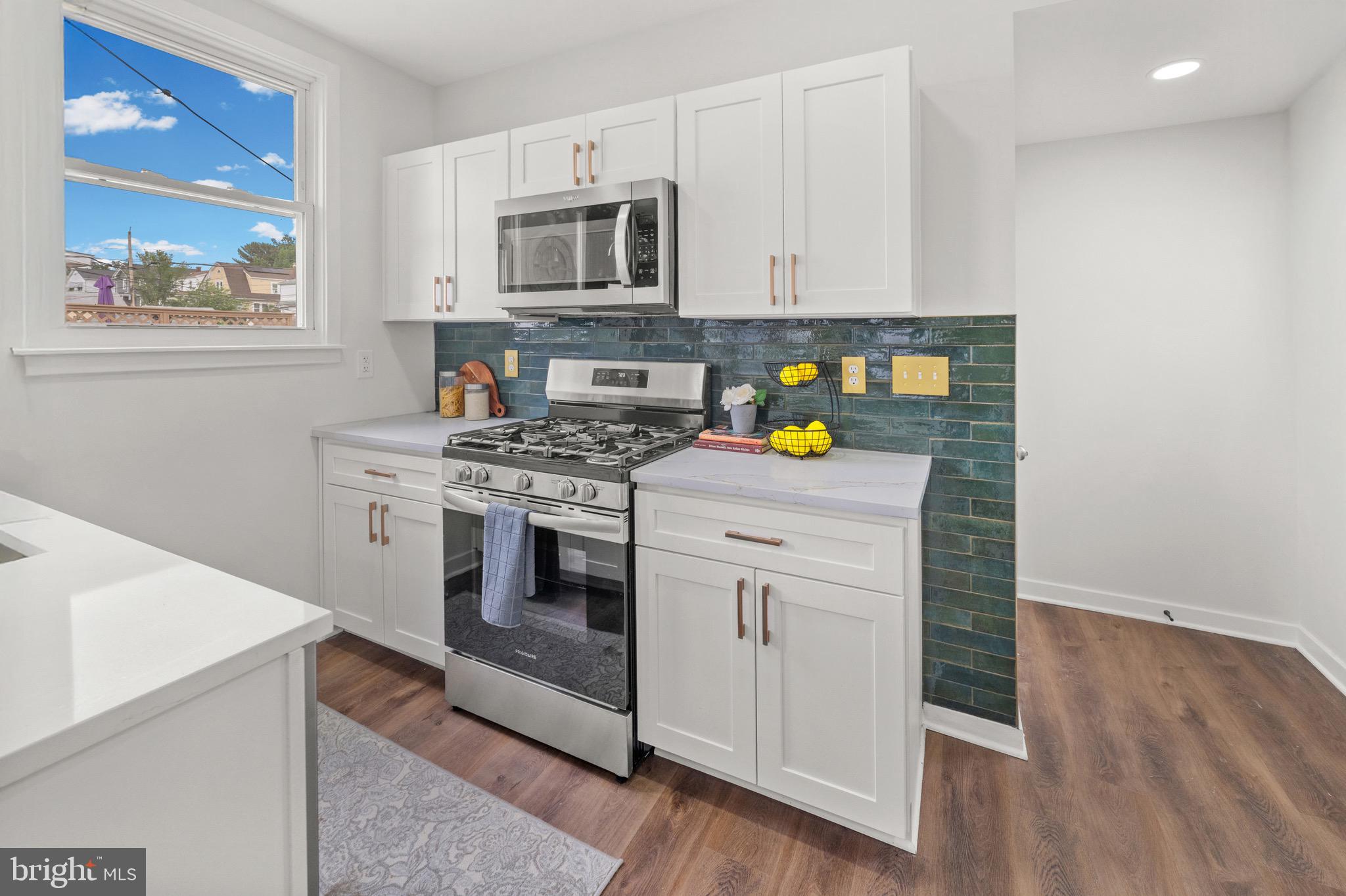 HOWARD PARK - Residential