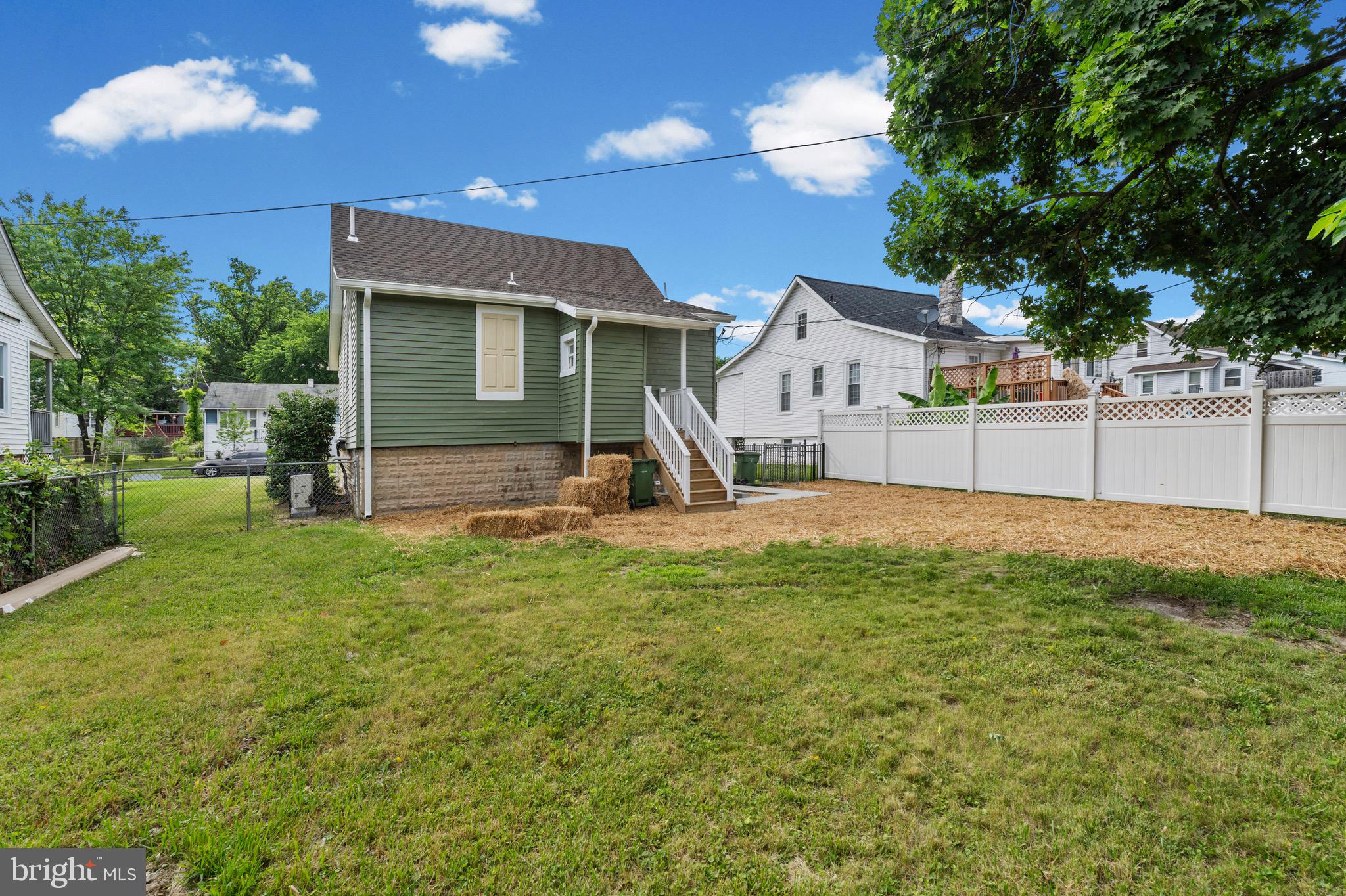 HOWARD PARK - Residential