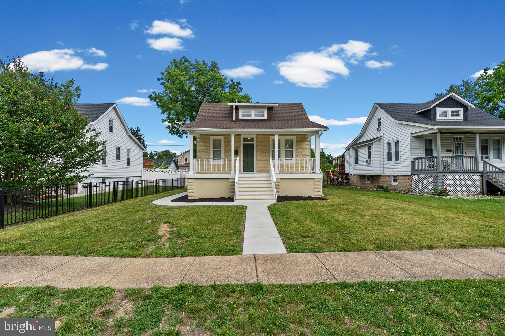 HOWARD PARK - Residential