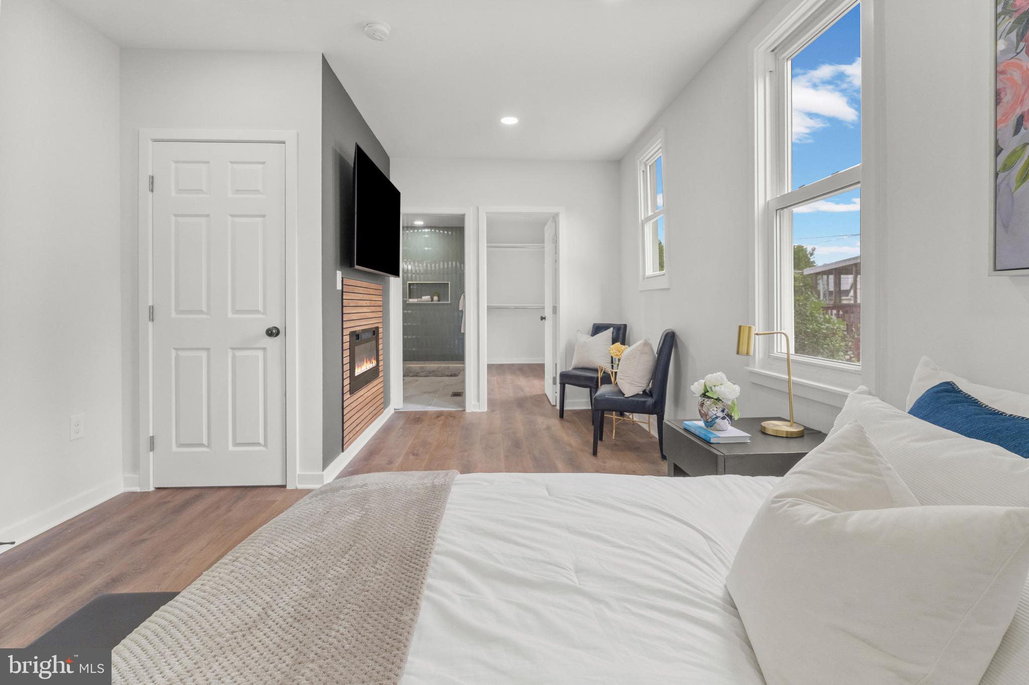 HOWARD PARK - Residential