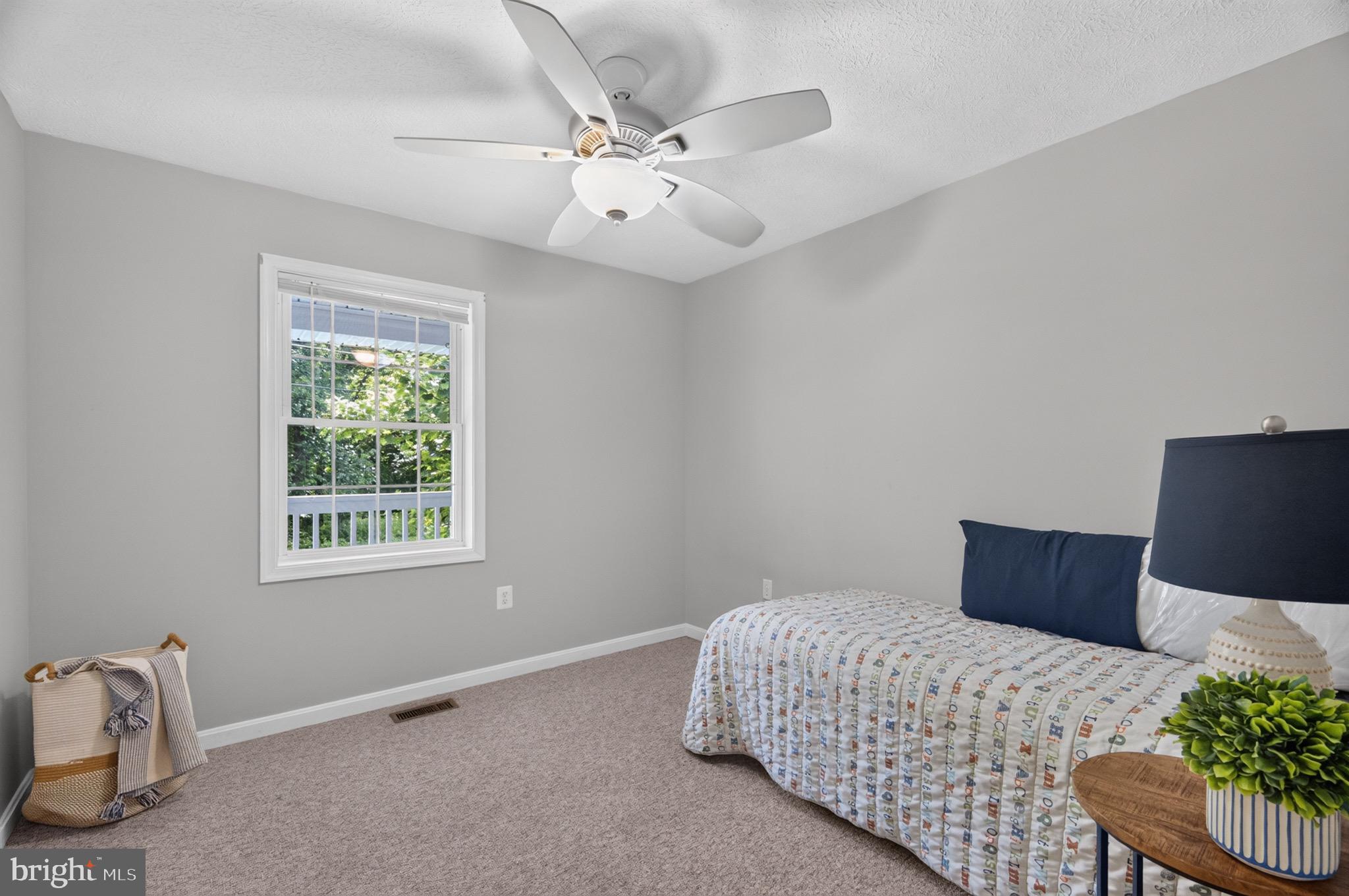 SHANNONDALE - Residential