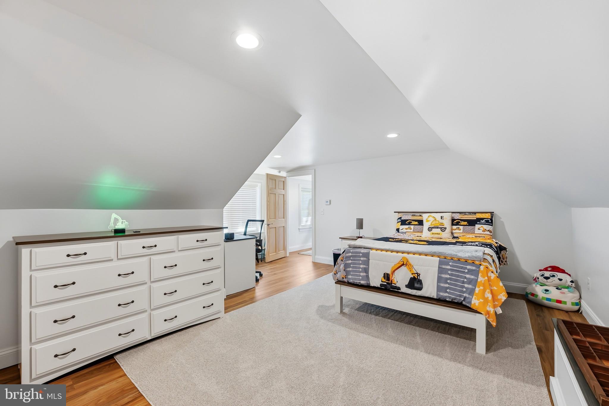 WORTON - Residential
