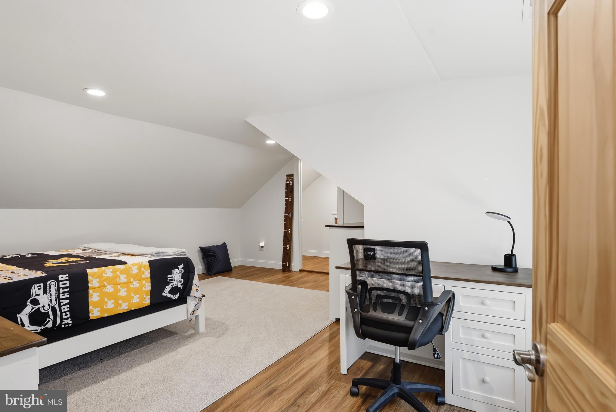 WORTON - Residential