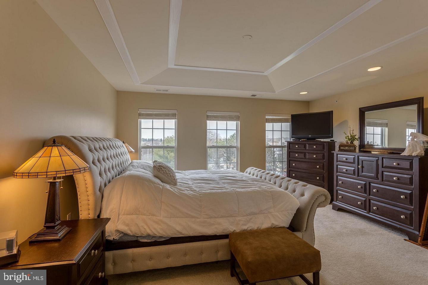 CENTREVILLE CROSSING - Residential Lease