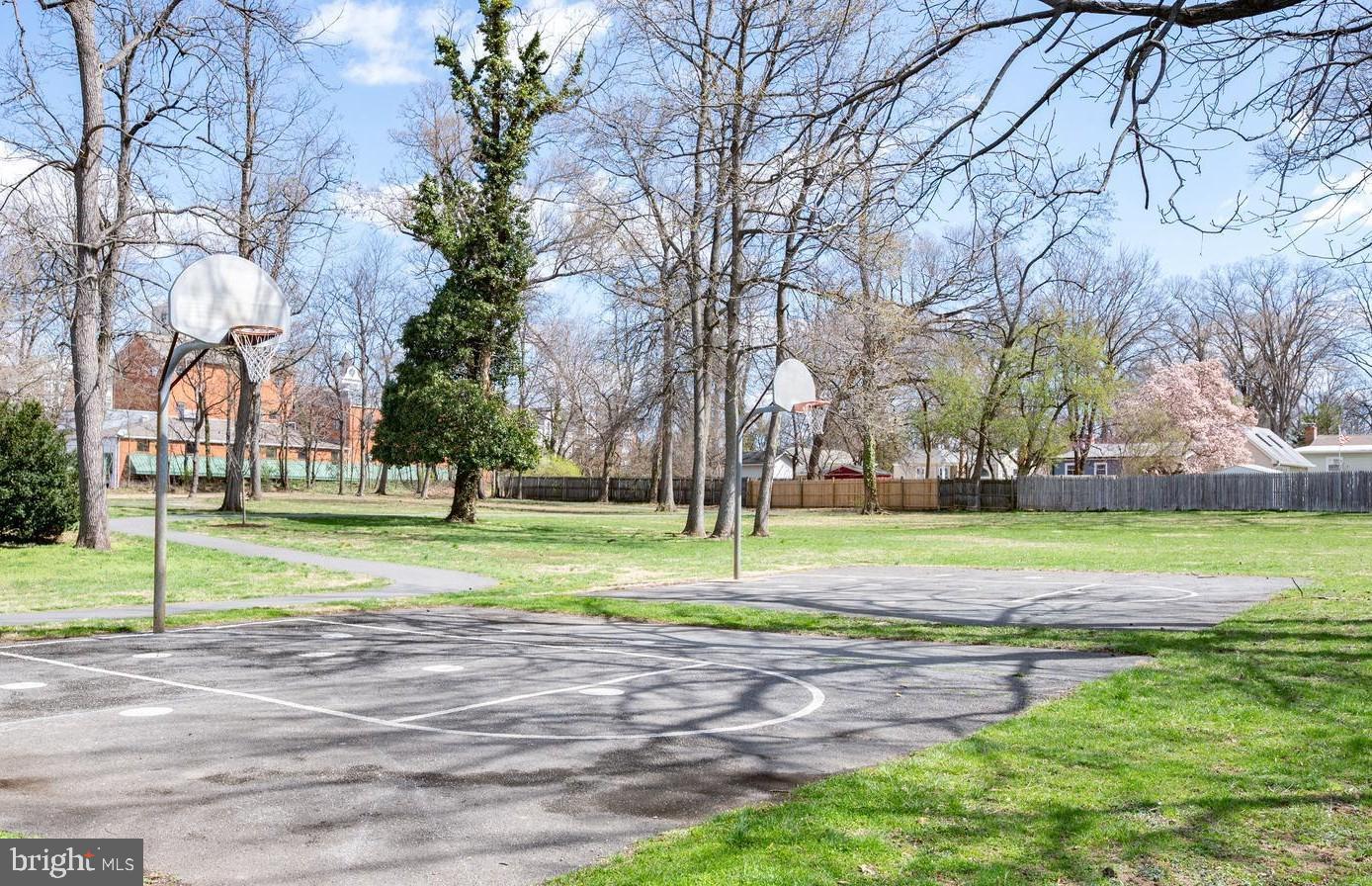 DEER PARK - Residential