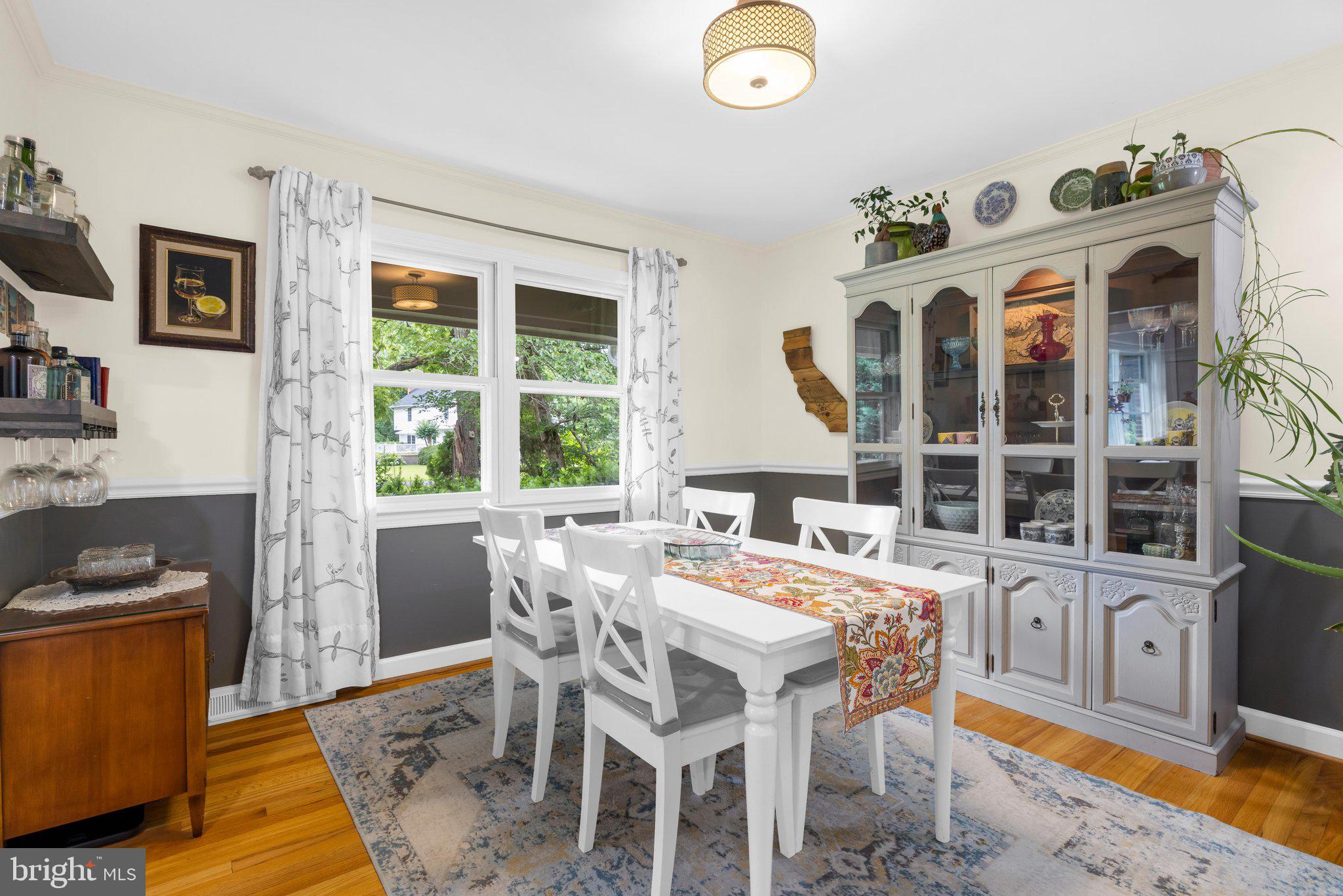 PLEASANT PLAINS - Residential
