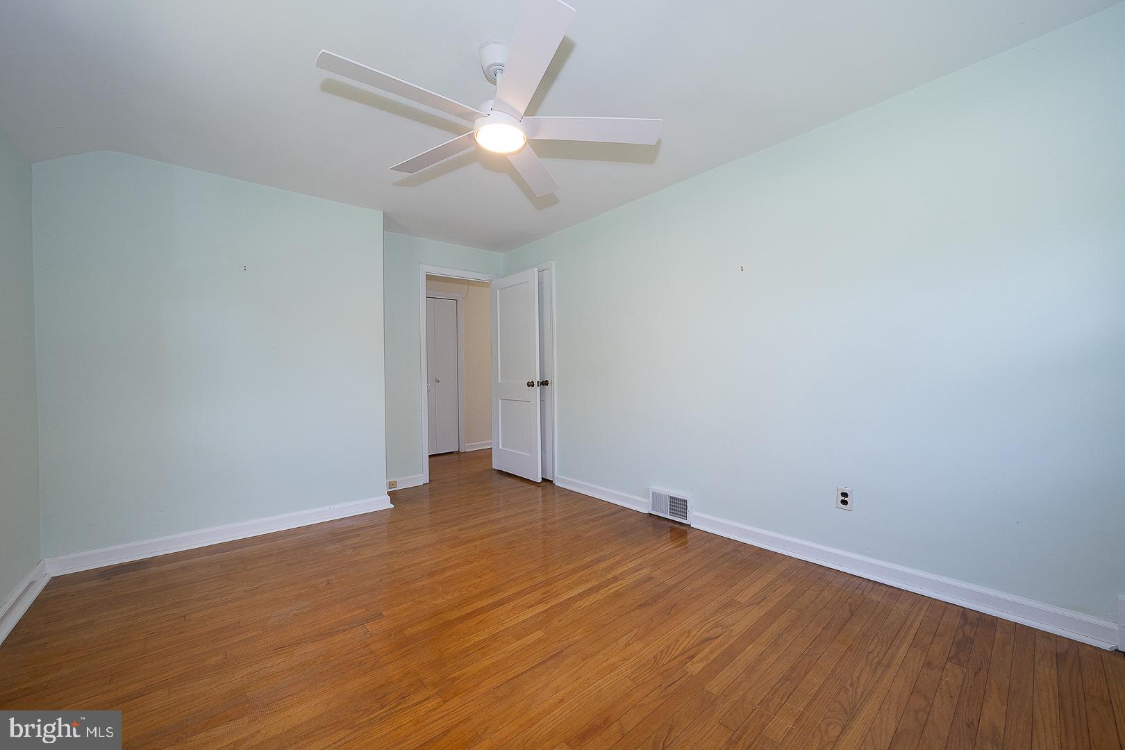 COLONIAL PARK - Residential