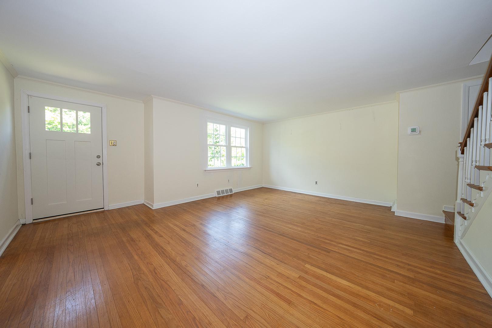 COLONIAL PARK - Residential
