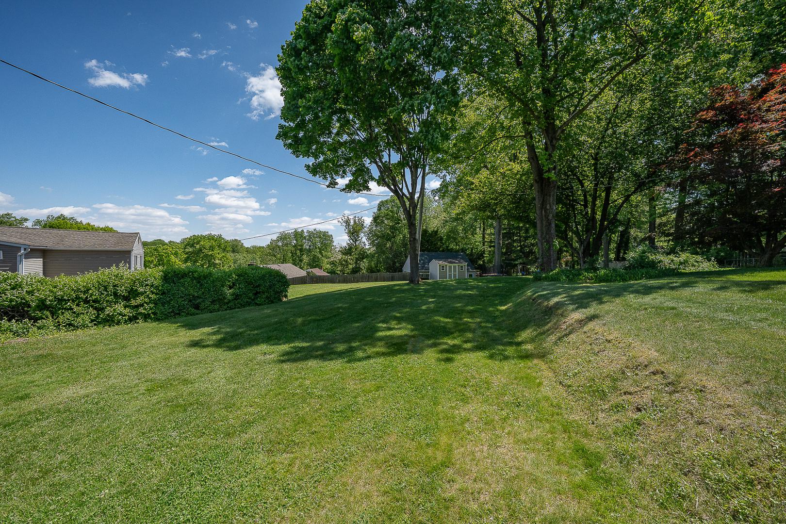 COLONIAL PARK - Residential
