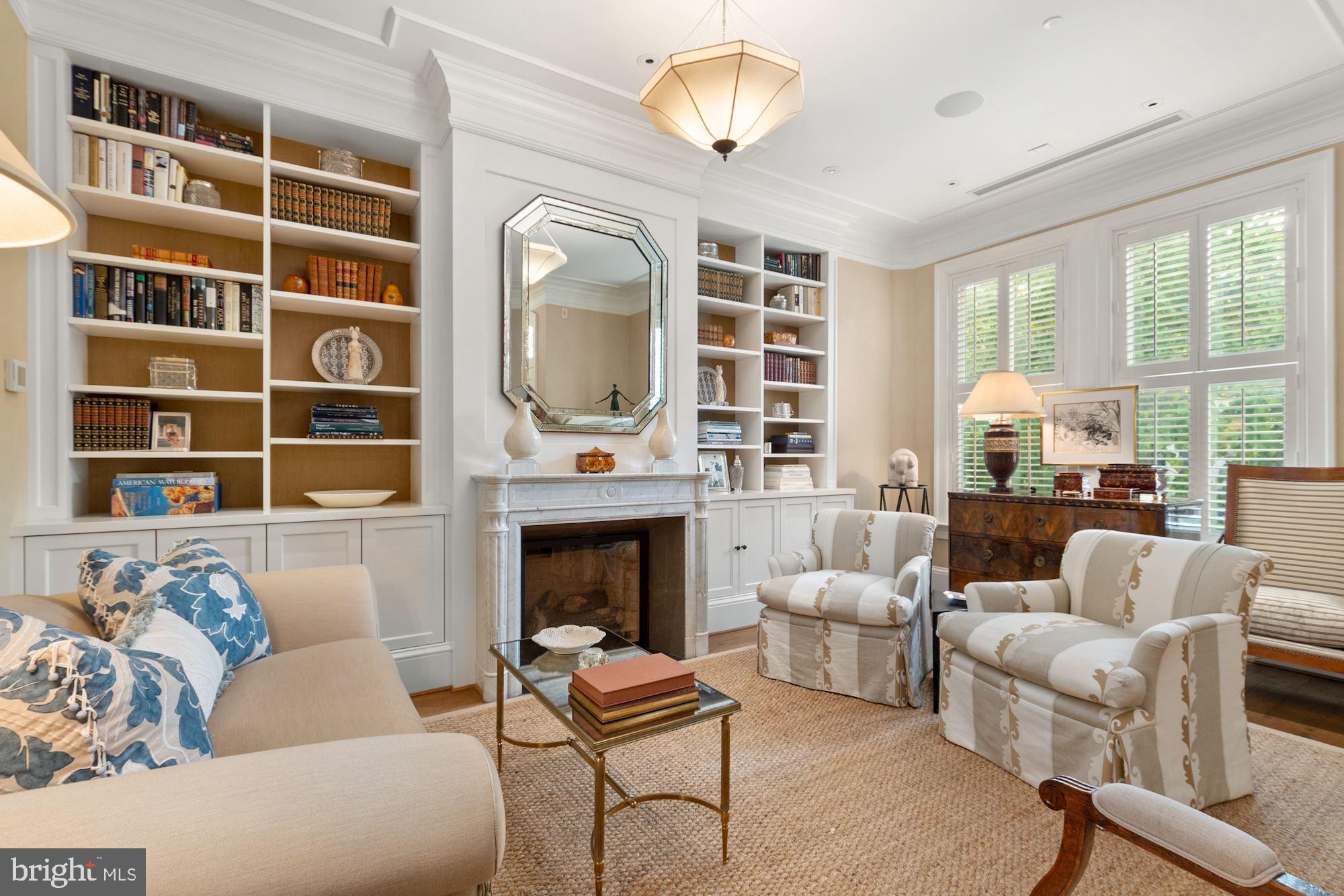 GEORGETOWN - Residential