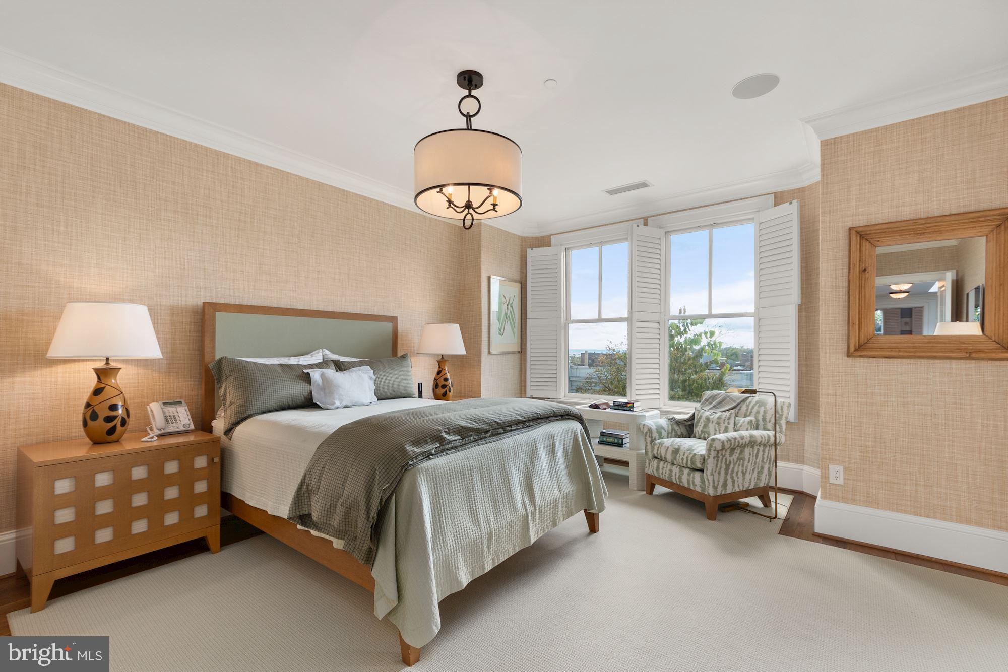 GEORGETOWN - Residential
