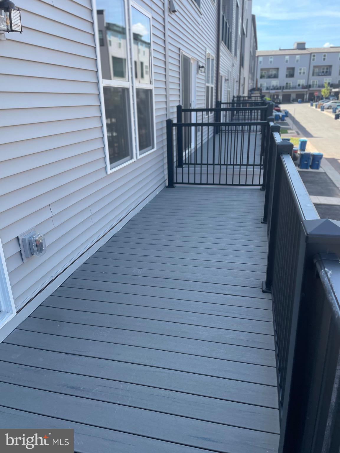 ASHBROOK PLACE - Residential Lease