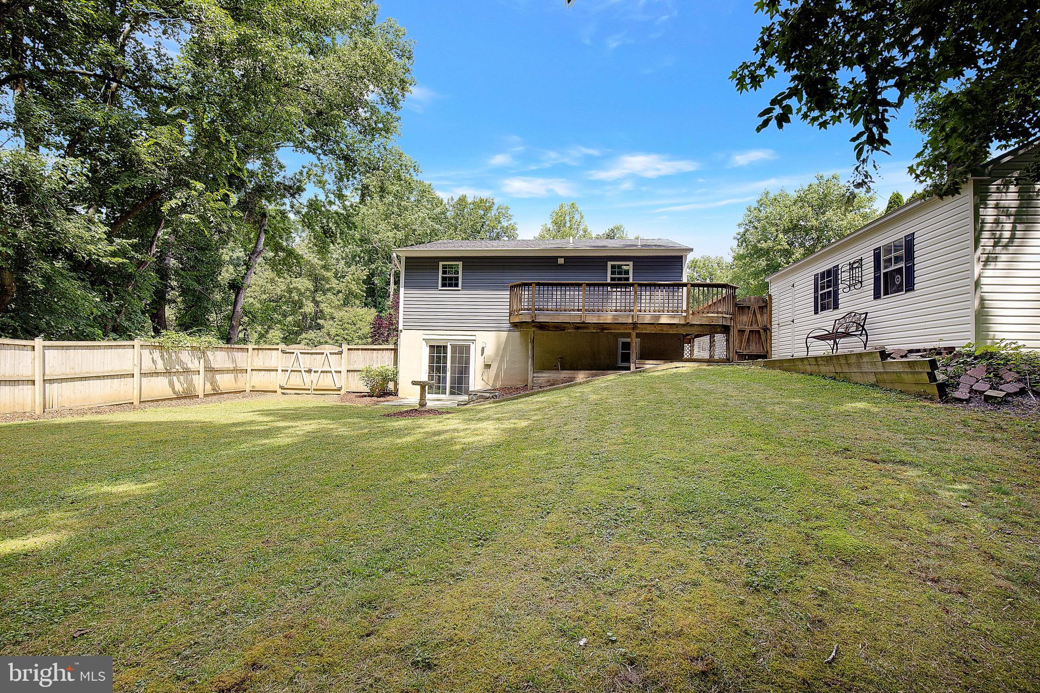 THE HIGHLANDS - Residential