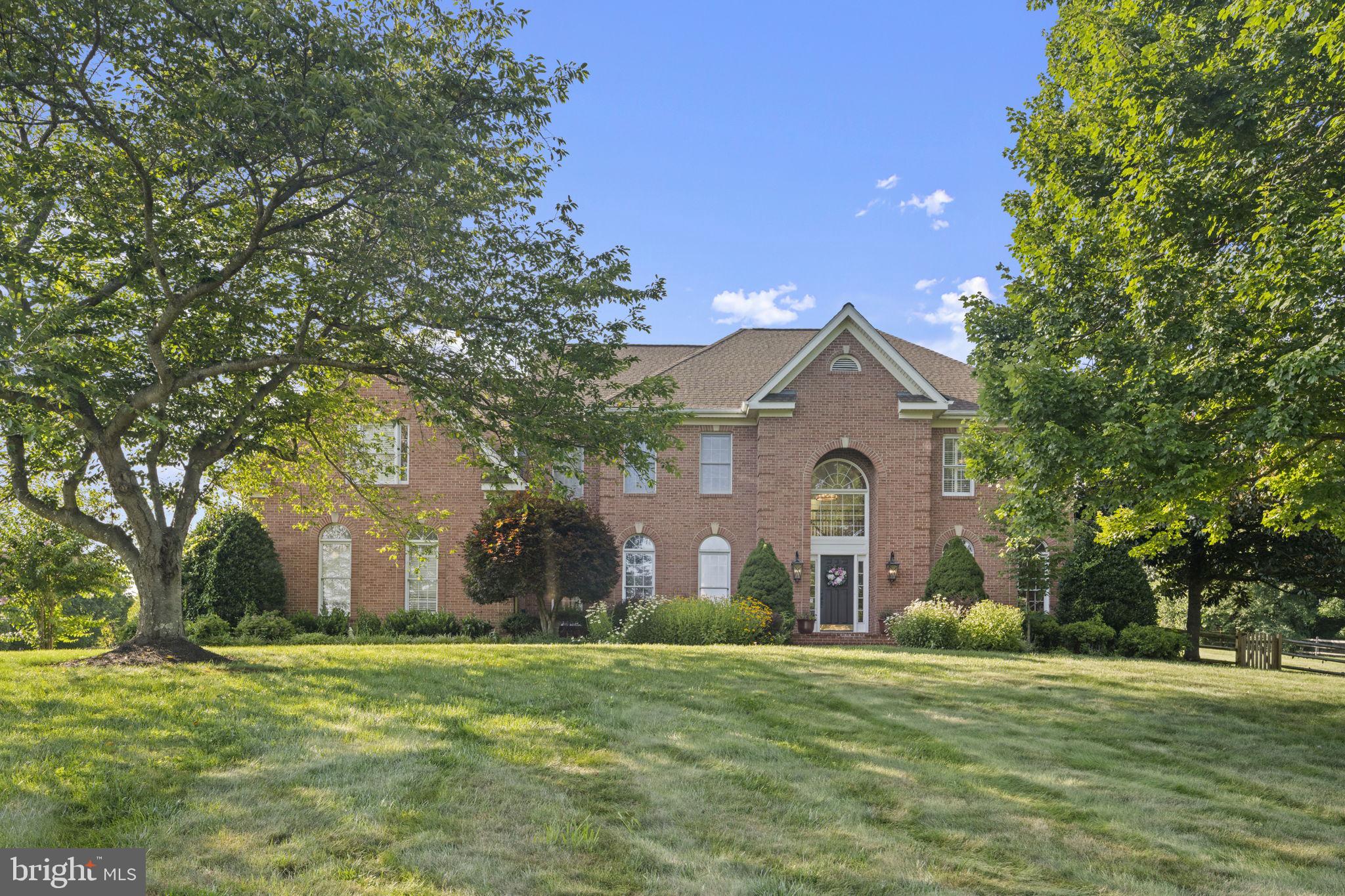 SPRING MEADOWS - Residential