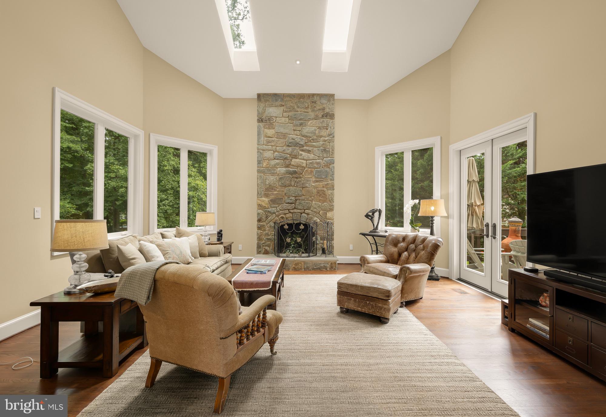 NEW BEDFORD - Residential