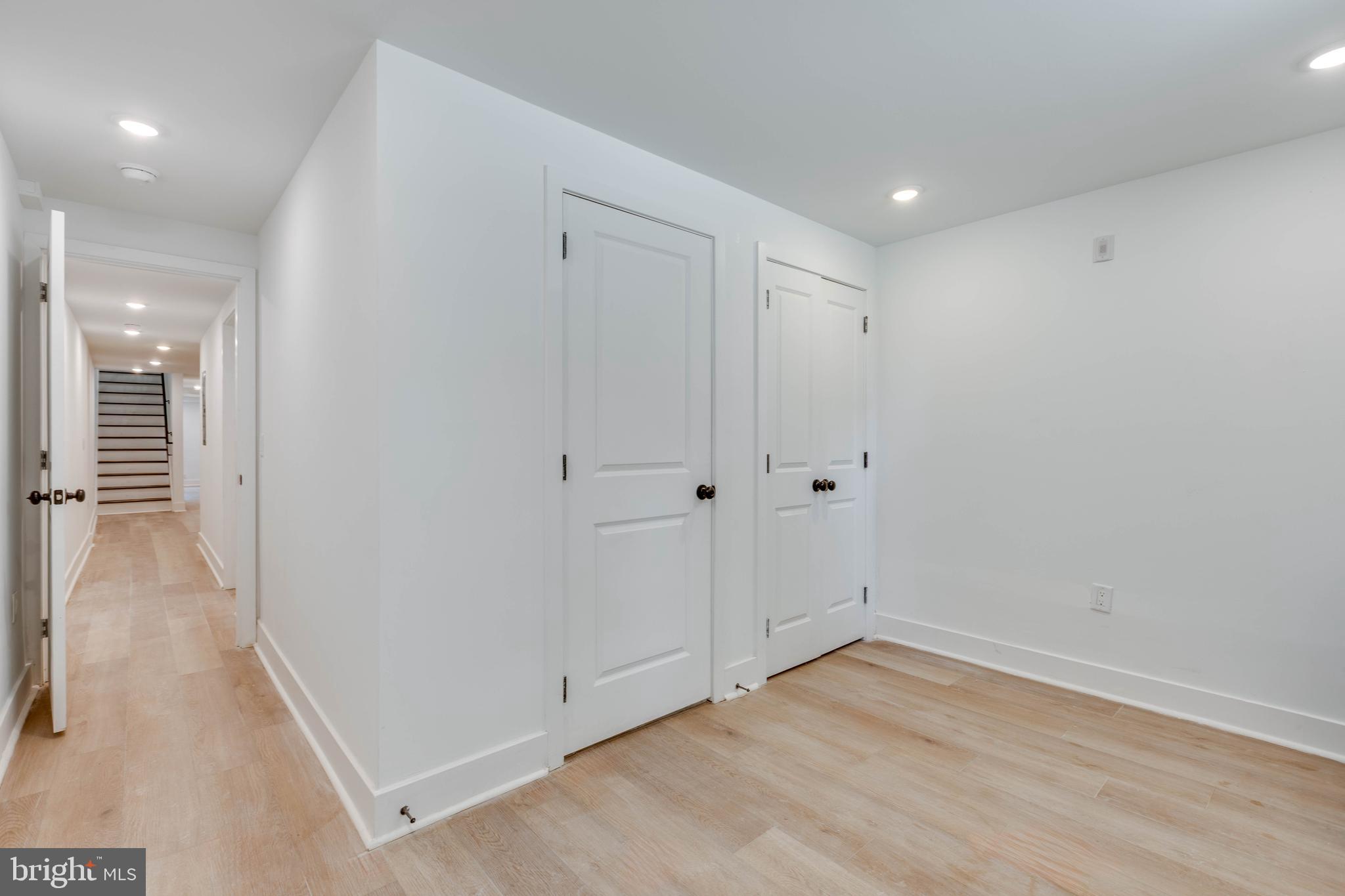 SPRUCE HILL - Residential Income