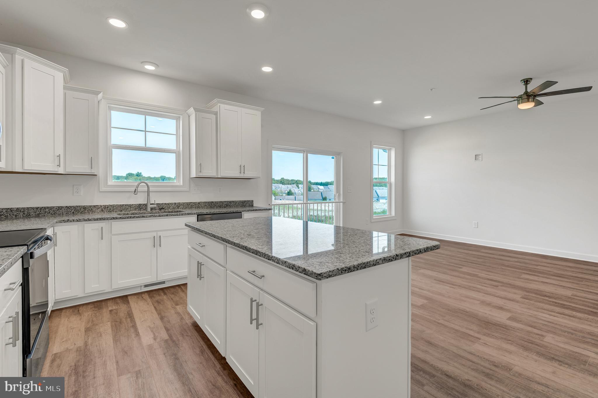 BELMONT RIDGE - Residential