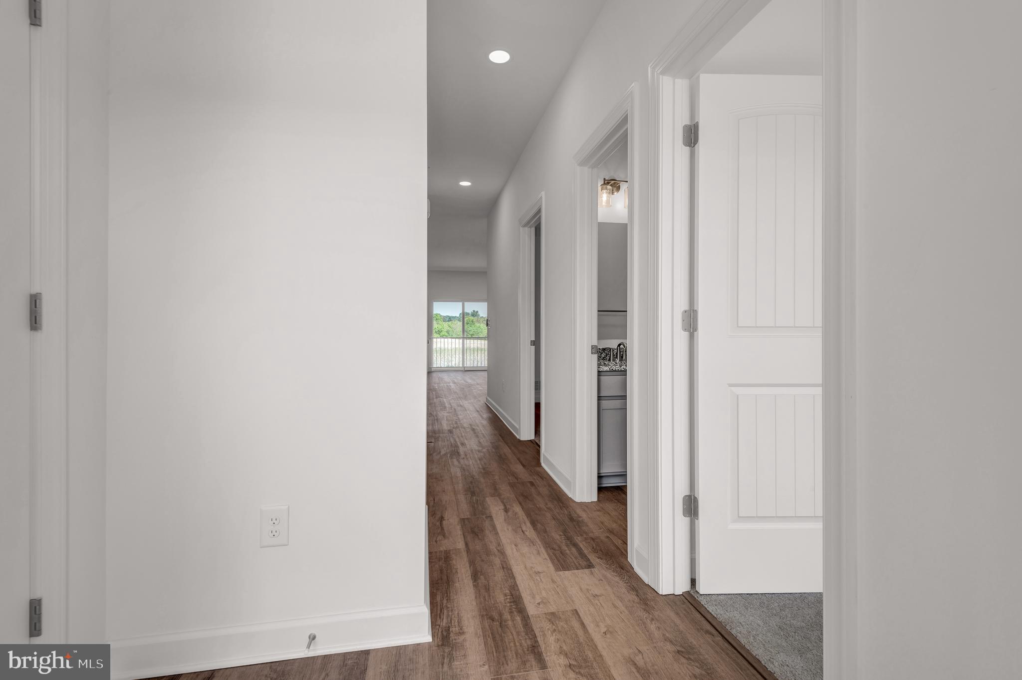 BELMONT RIDGE - Residential