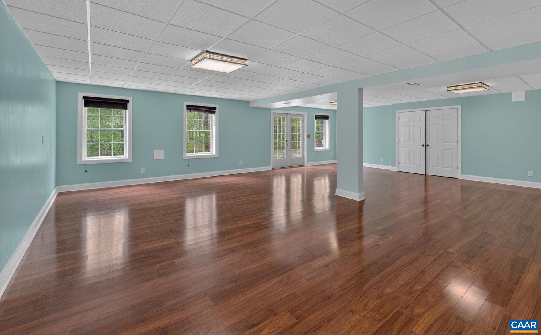 BOWLERS MILL LAKE ESTATES - Residential