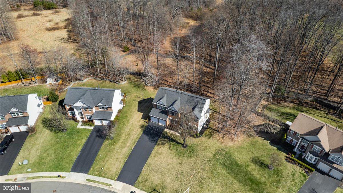 BLOOMS CROSSING - Residential