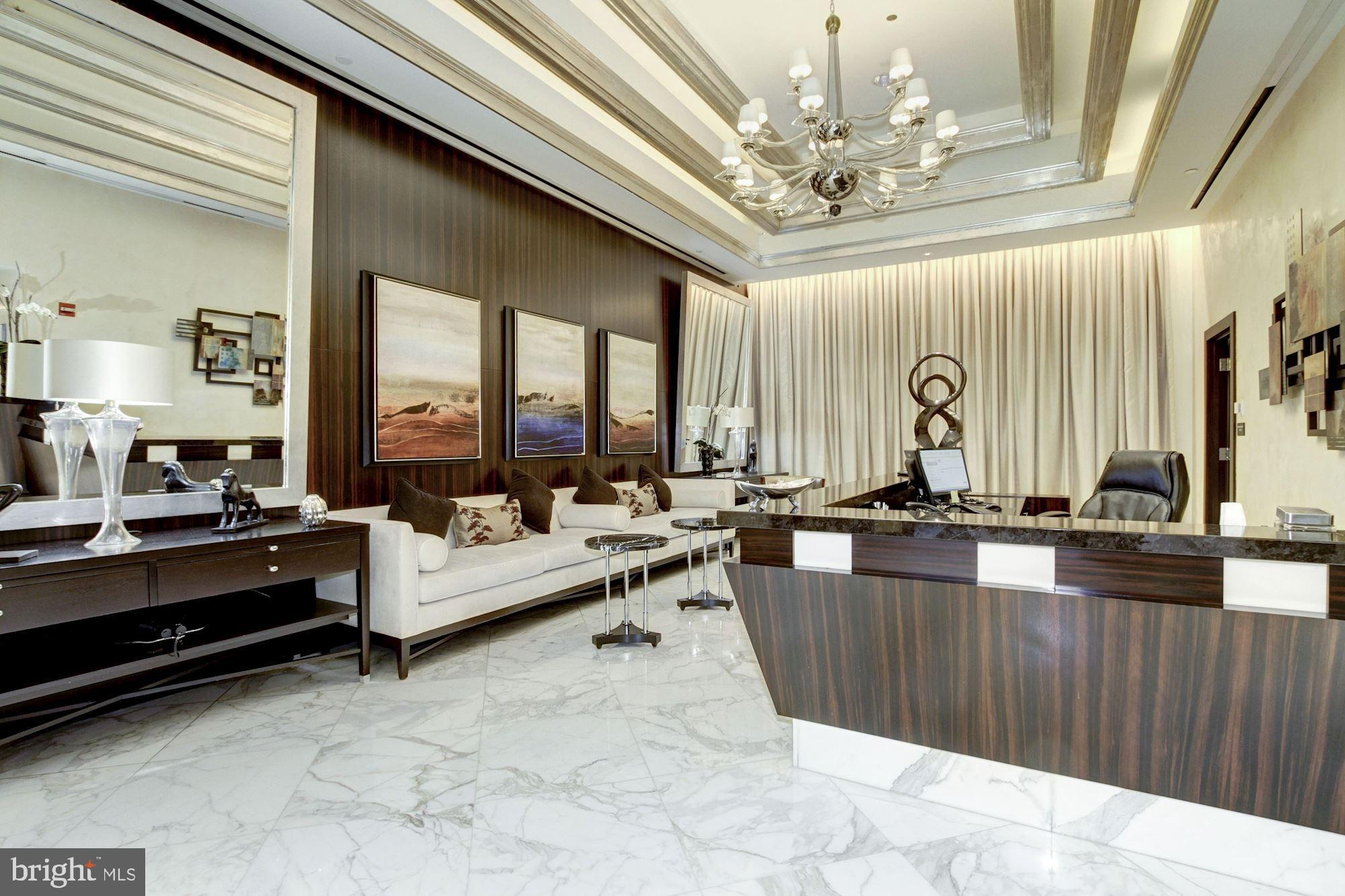 THE WATERVIEW - Residential