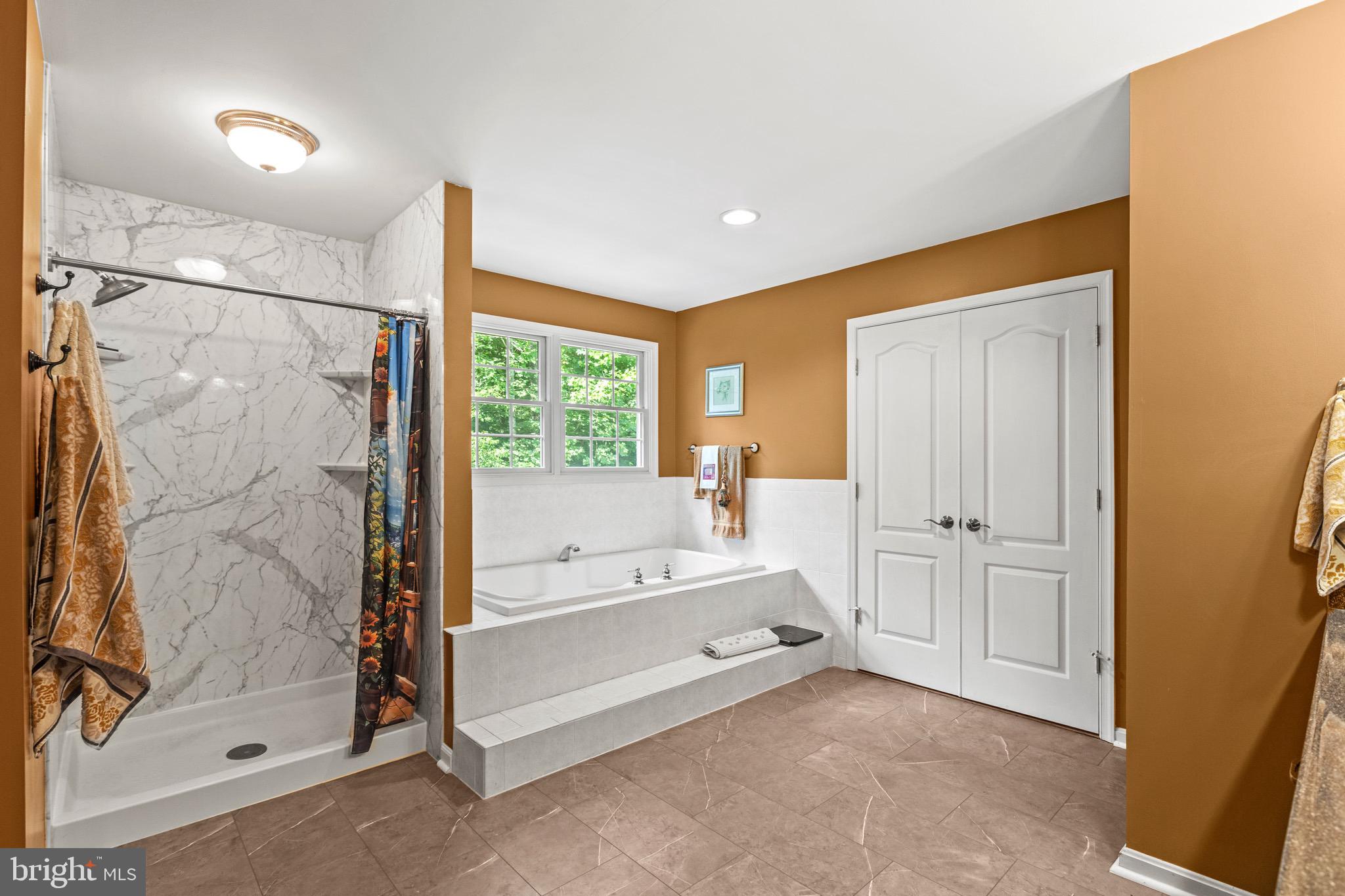 COX'S RUN - Residential