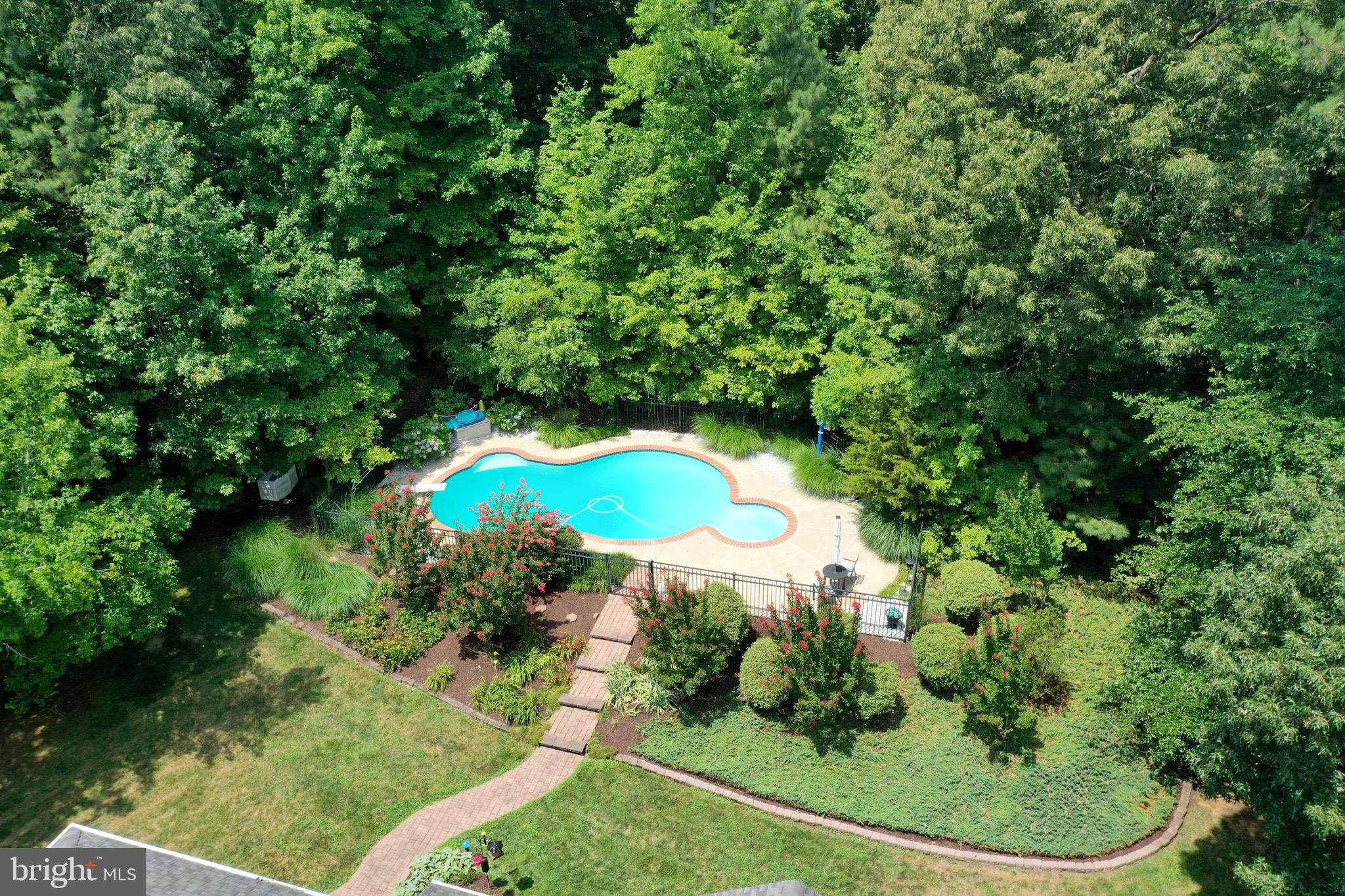 COX'S RUN - Residential