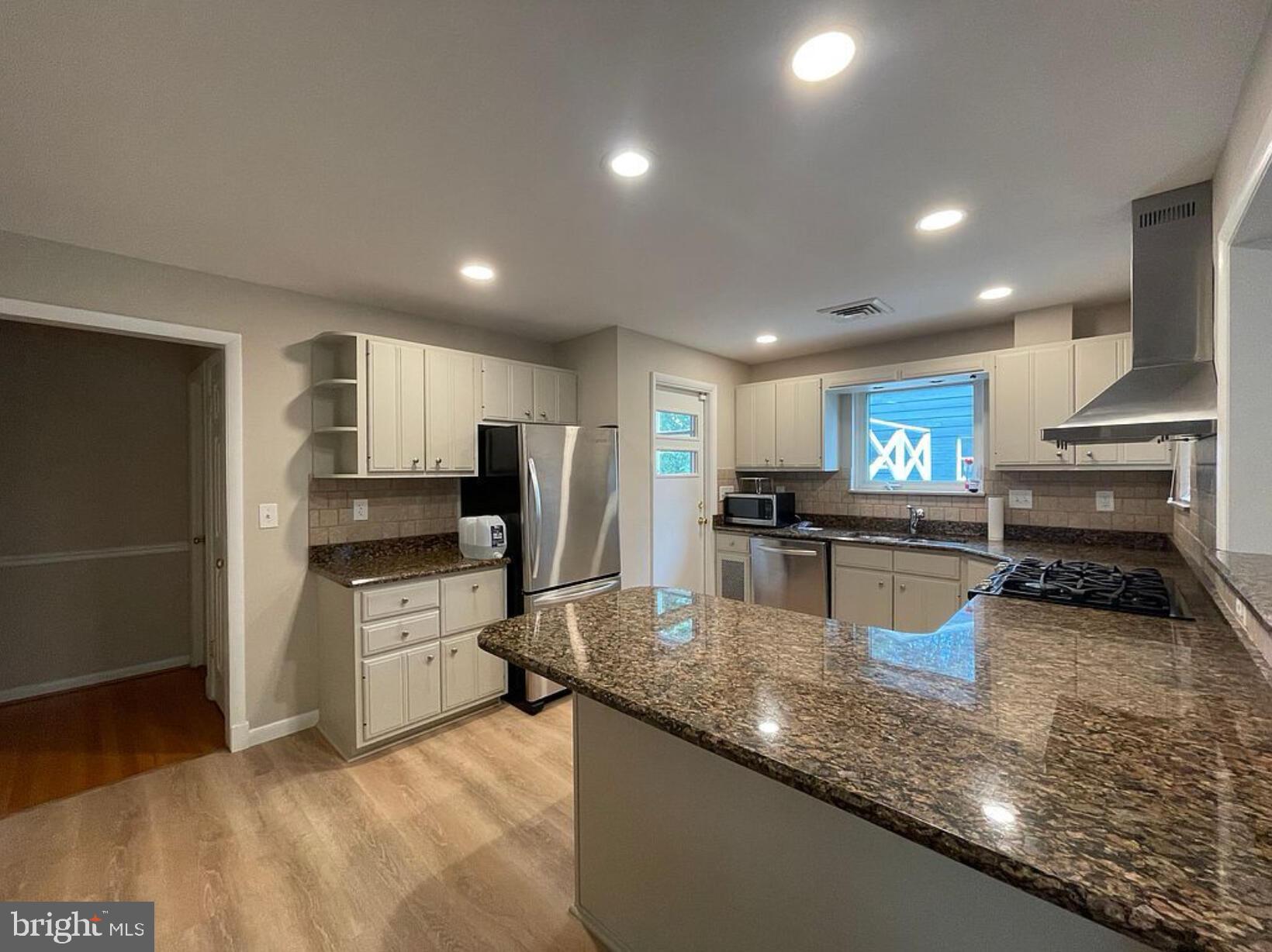 AURORA HILLS - Residential
