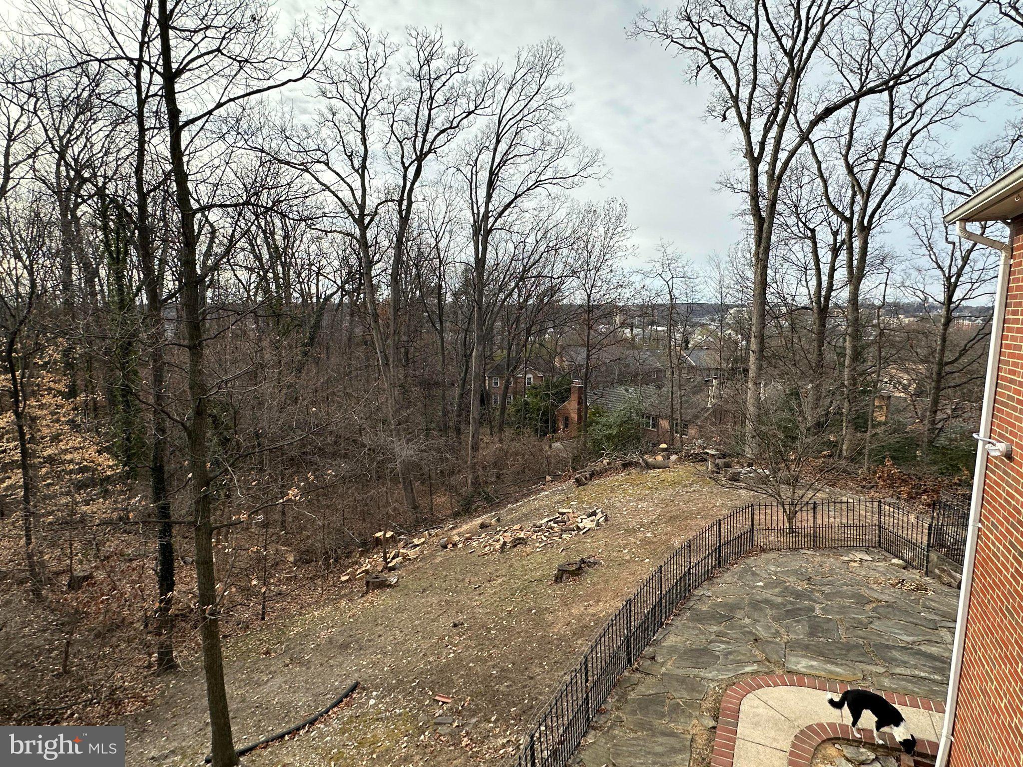 AURORA HILLS - Residential