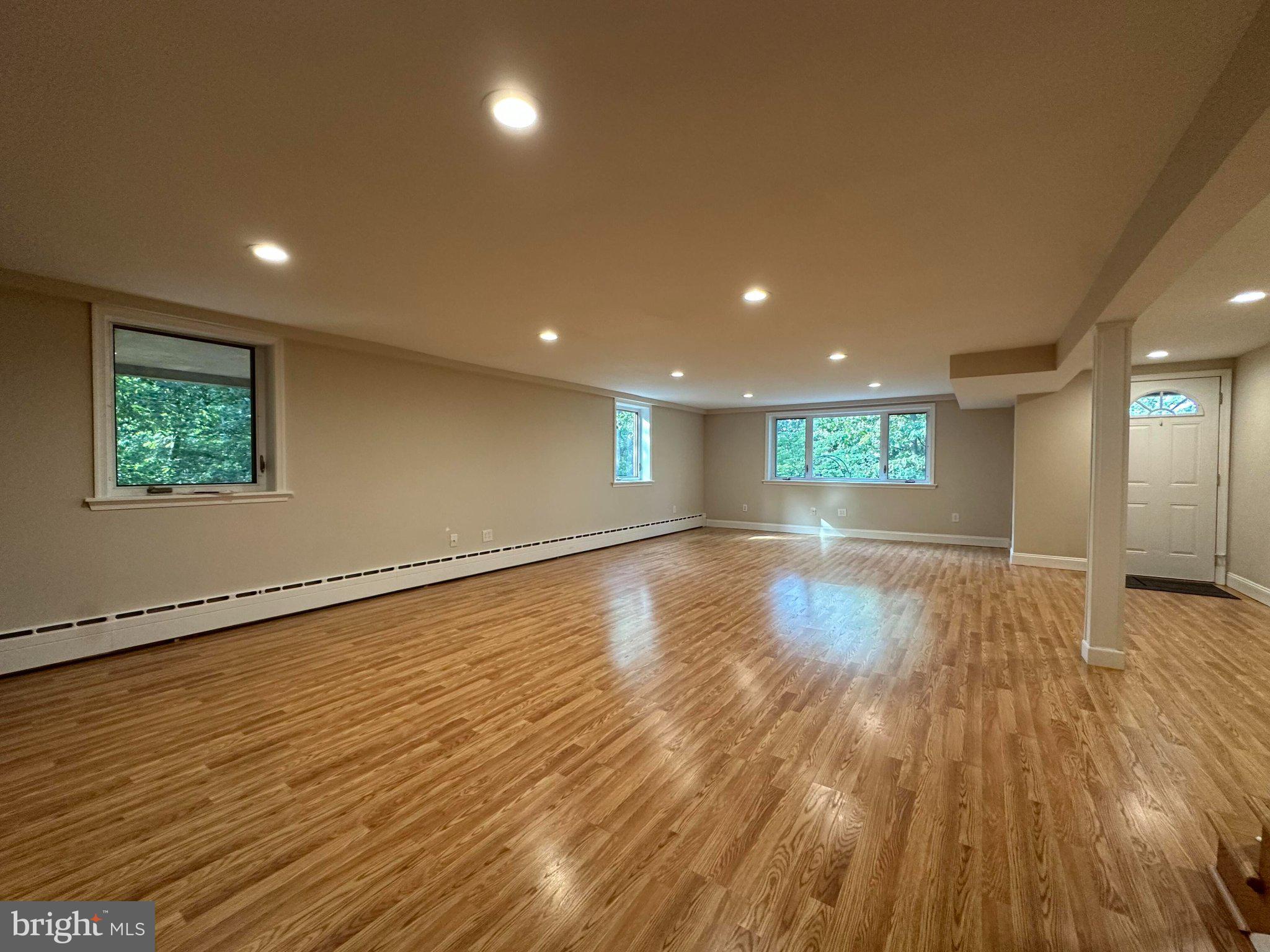 AURORA HILLS - Residential