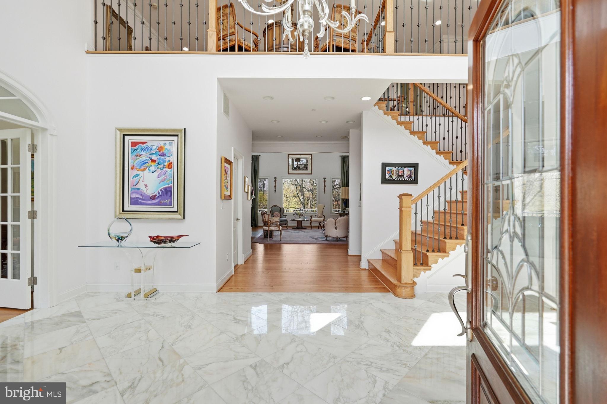 POTOMAC OUTSIDE - Residential